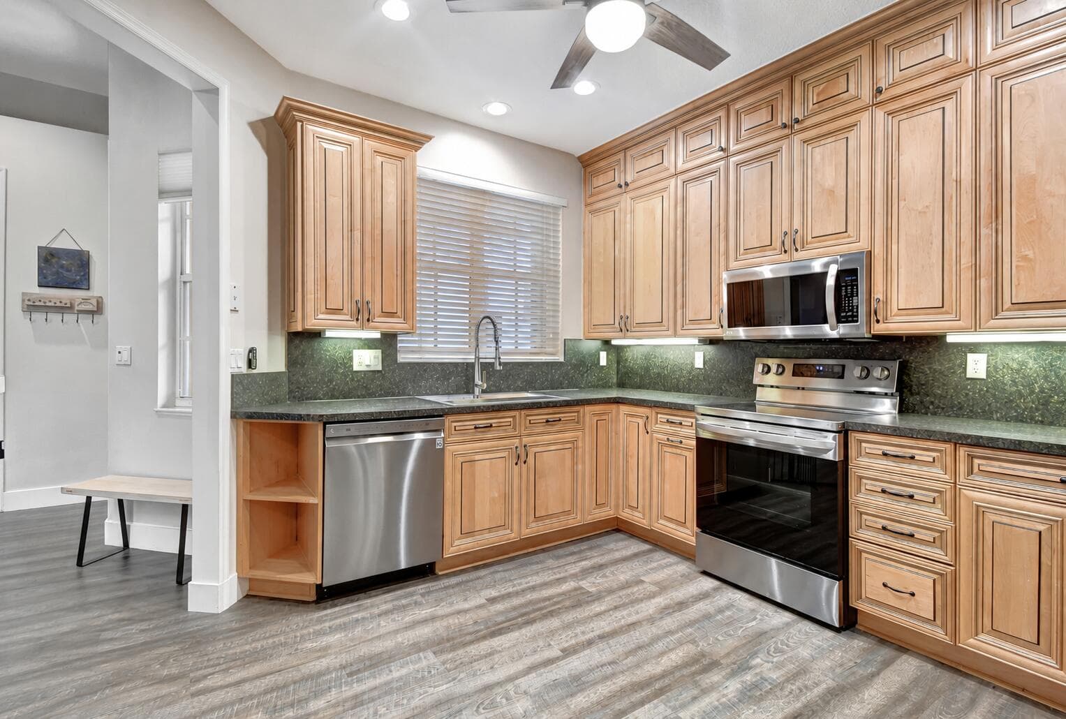 23437 Water Circle, Boca Raton, FL 33486 — photo 8 of 34