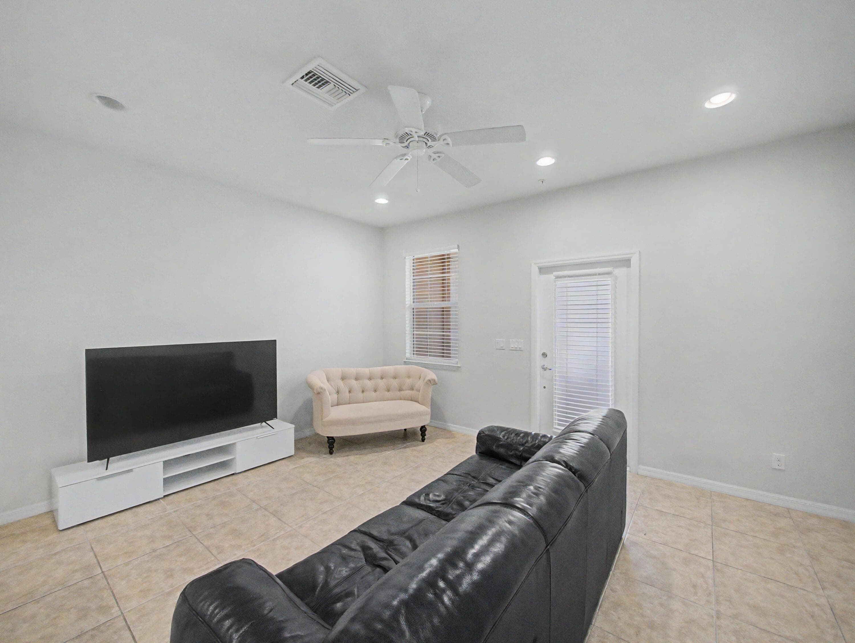 118 Black Ironwood Road 107, Jupiter, FL 33458 — photo 9 of 43
