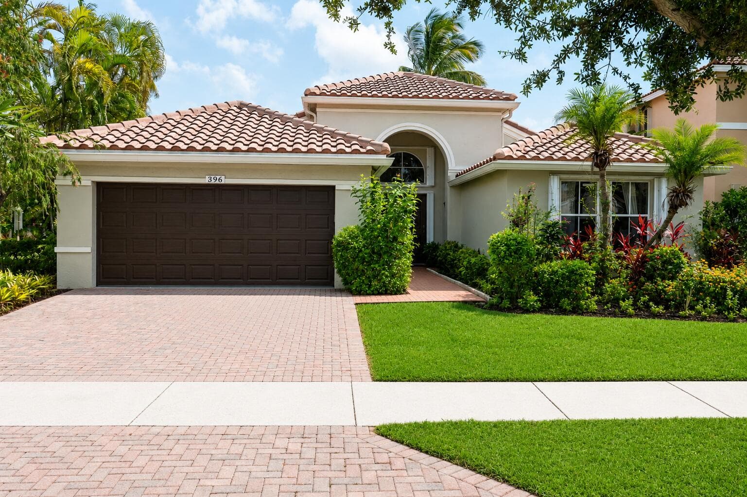 396 Carrington Drive, Weston, FL 33326 — photo
