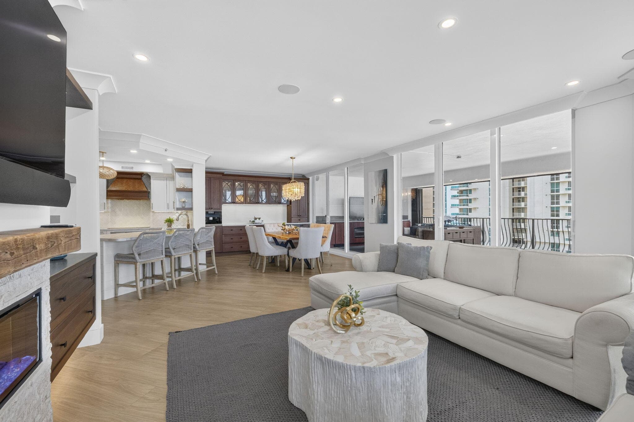 100 S Birch Road 1701a, Fort Lauderdale, FL 33316 — photo 5 of 50