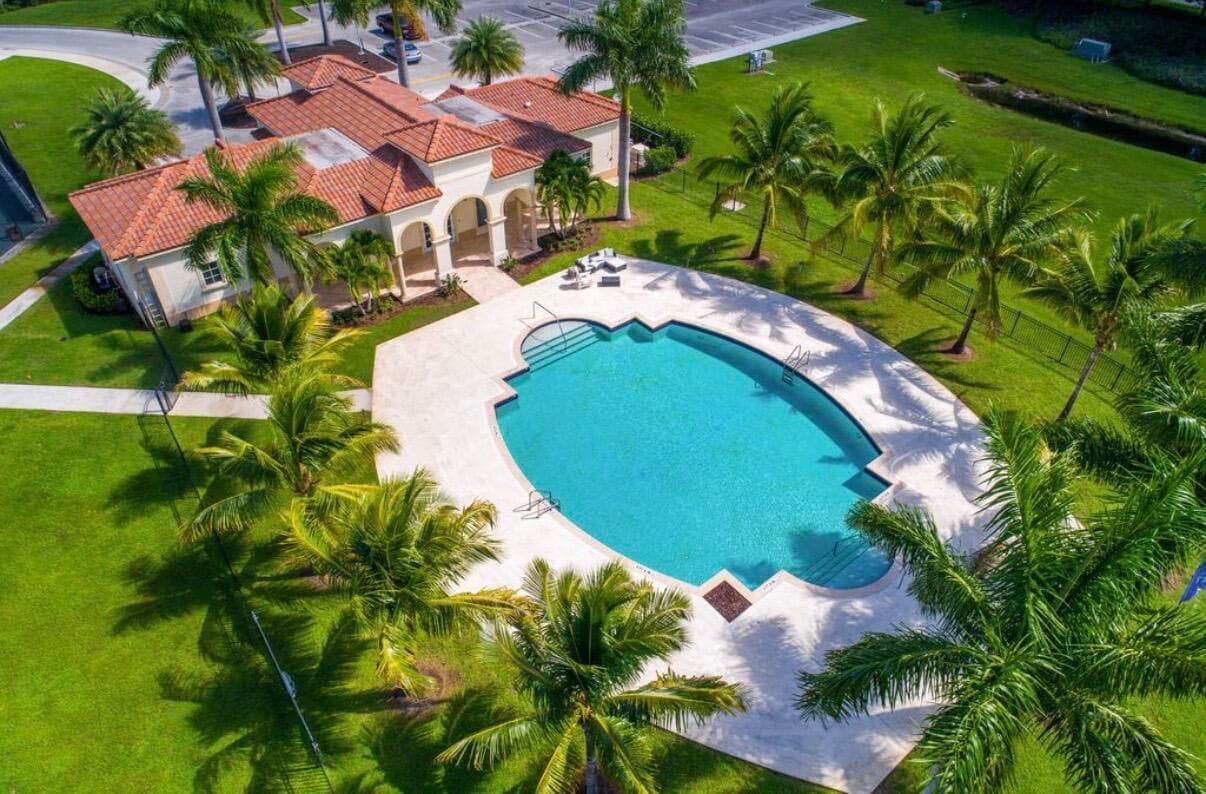 163 SE Via Lago Garda, Port St. Lucie, FL 34952 — photo 4 of 7