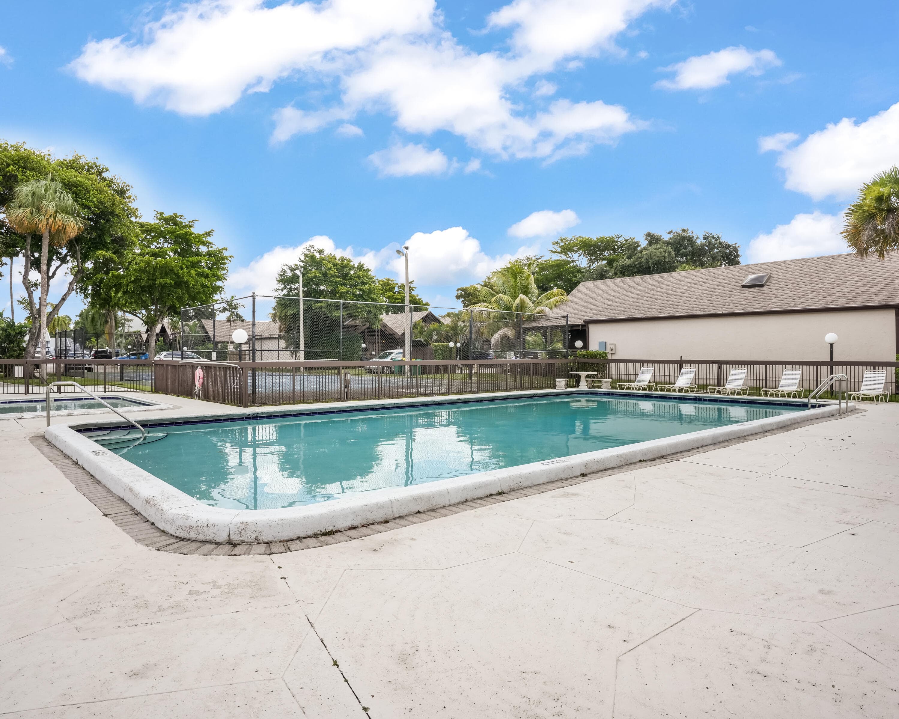 407 N University Drive, Plantation, FL 33324 — photo 21 of 30