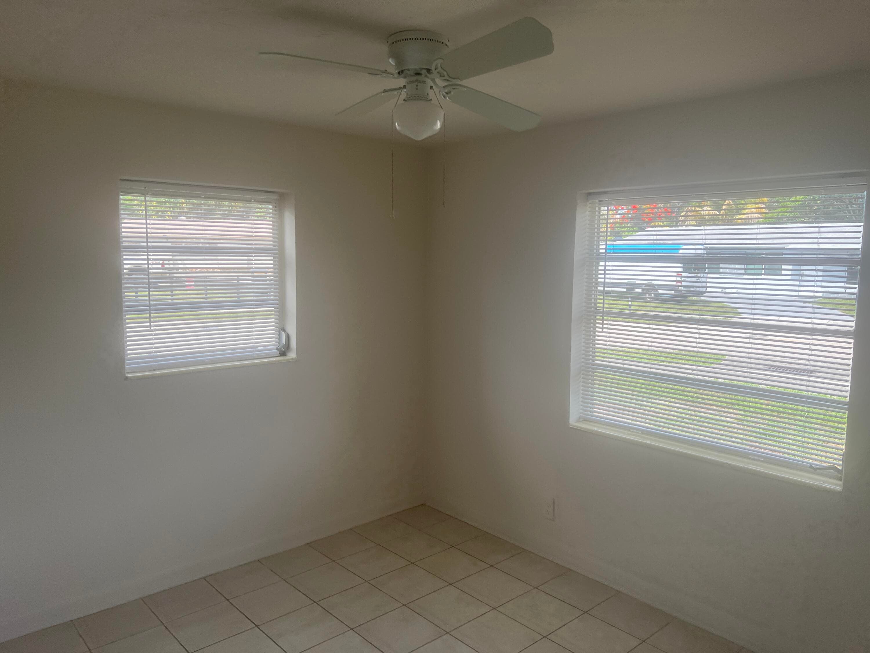 2410 SW 44th Avenue, Fort Lauderdale, FL 33317 — photo 11 of 13