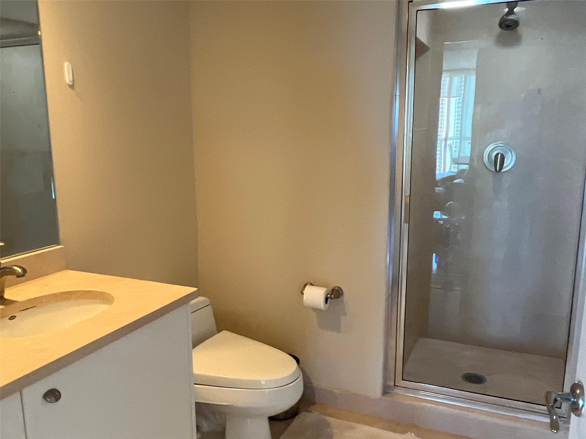 16500 Collins Avenue 2052, Sunny Isles Beach, FL 33160 — photo 27 of 33
