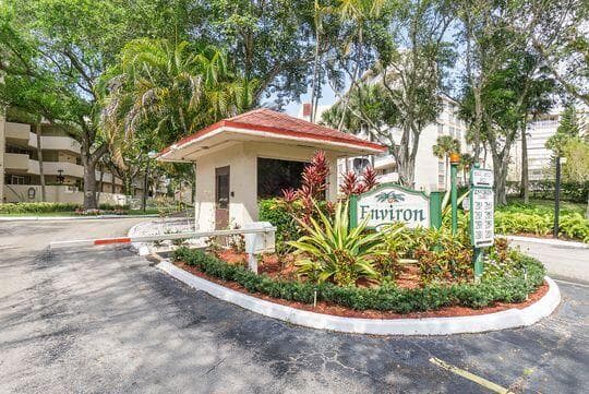 3801 Environ Boulevard, Lauderhill, FL 33319 — photo 23 of 30