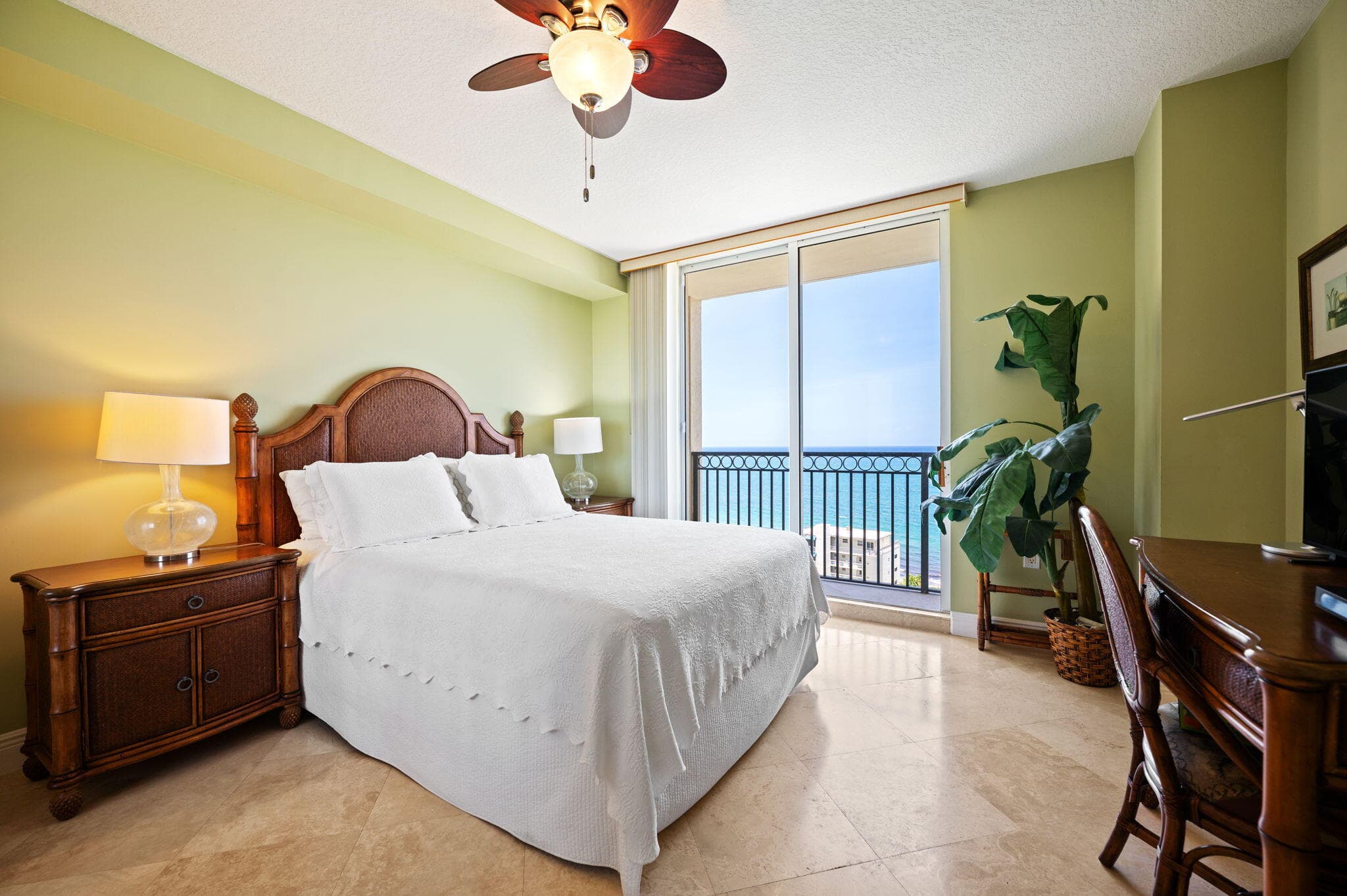 2011 N Ocean Boulevard 1606, Fort Lauderdale, FL 33305 — photo 19 of 35