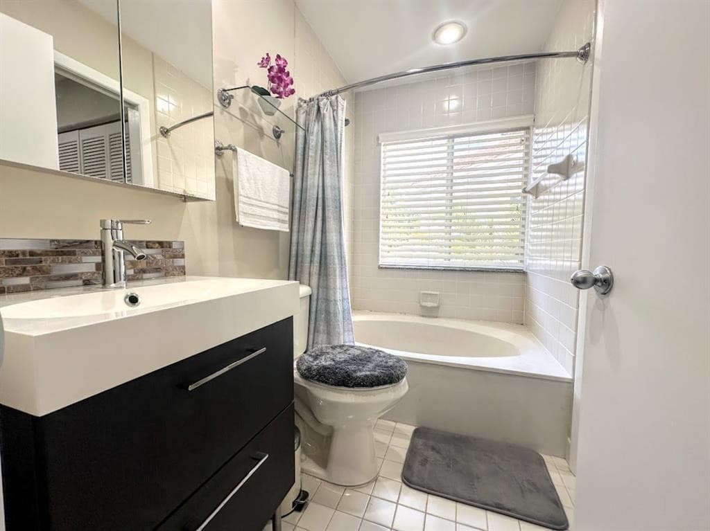 9202 NW 9th Court, Plantation, FL 33324 — photo 6 of 24