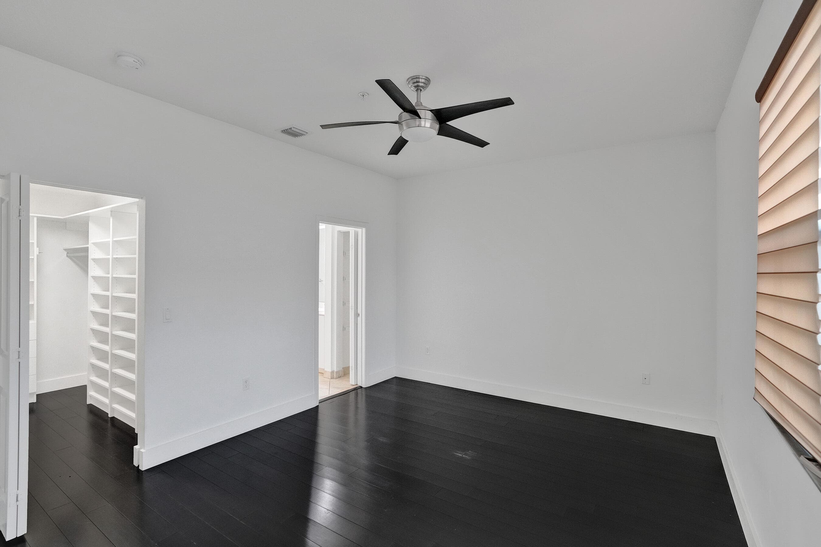12662 NW 32nd Place, Sunrise, FL 33323 — photo 5 of 50