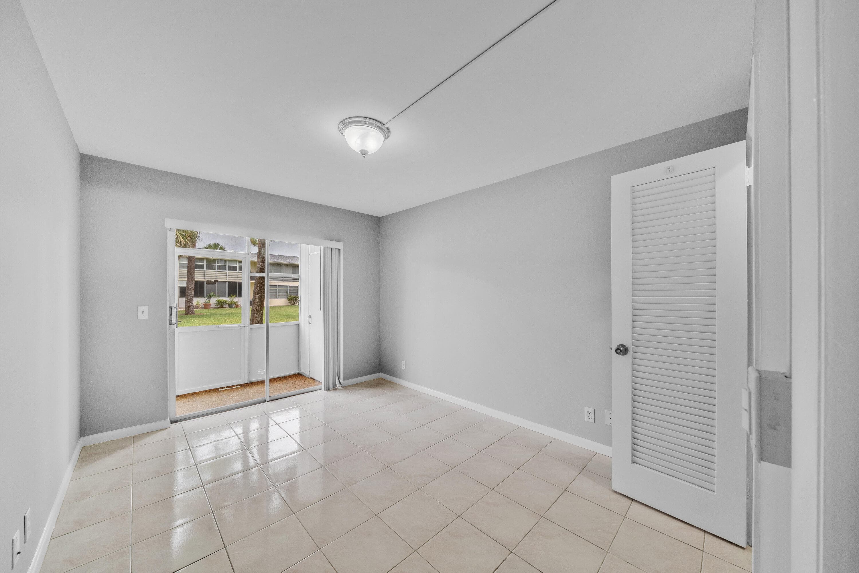 49 Hastings D, West Palm Beach, FL 33417 — photo 22 of 39