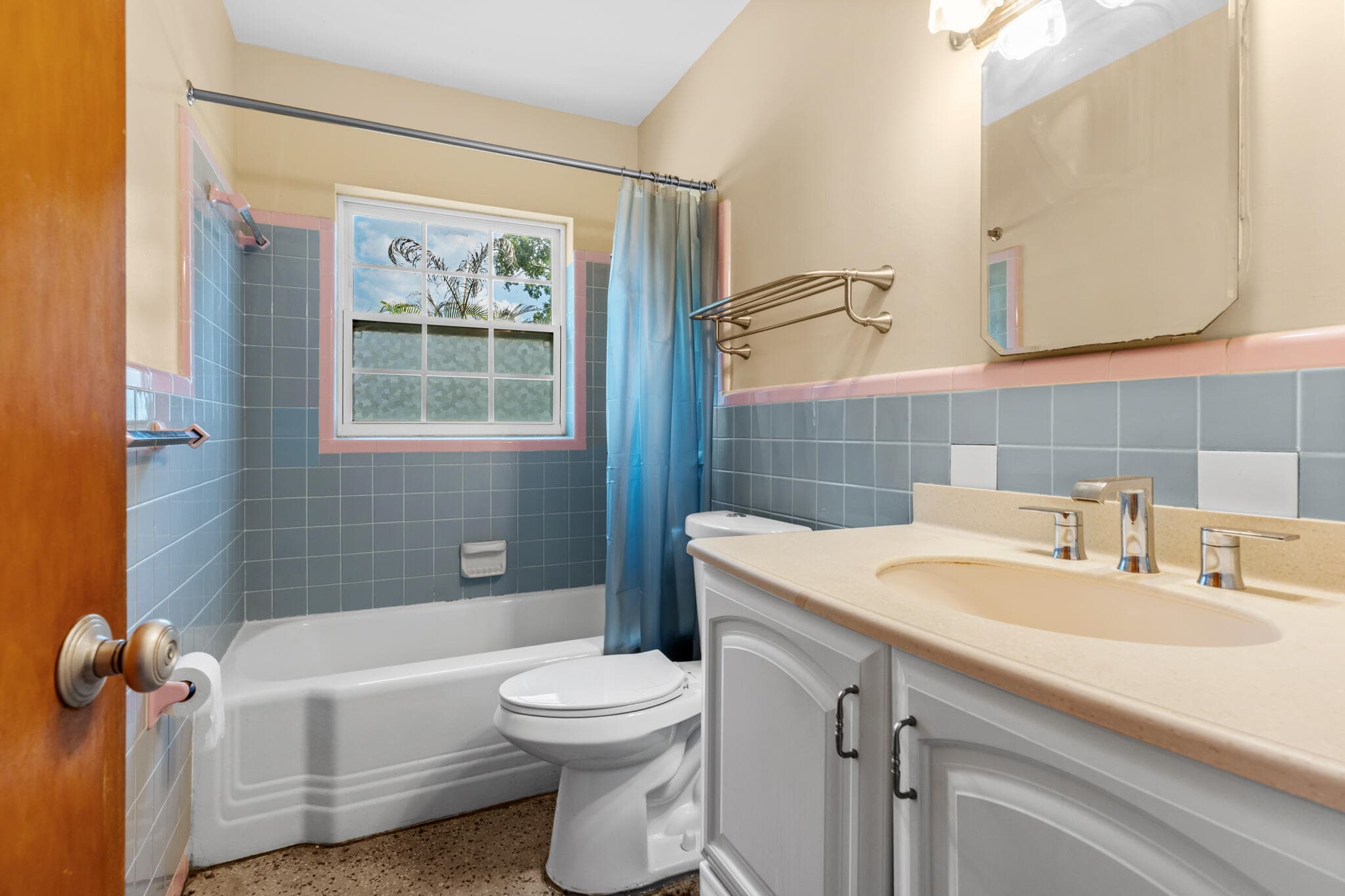 2456 Cortez Avenue, Vero Beach, FL 32960 — photo 10 of 28