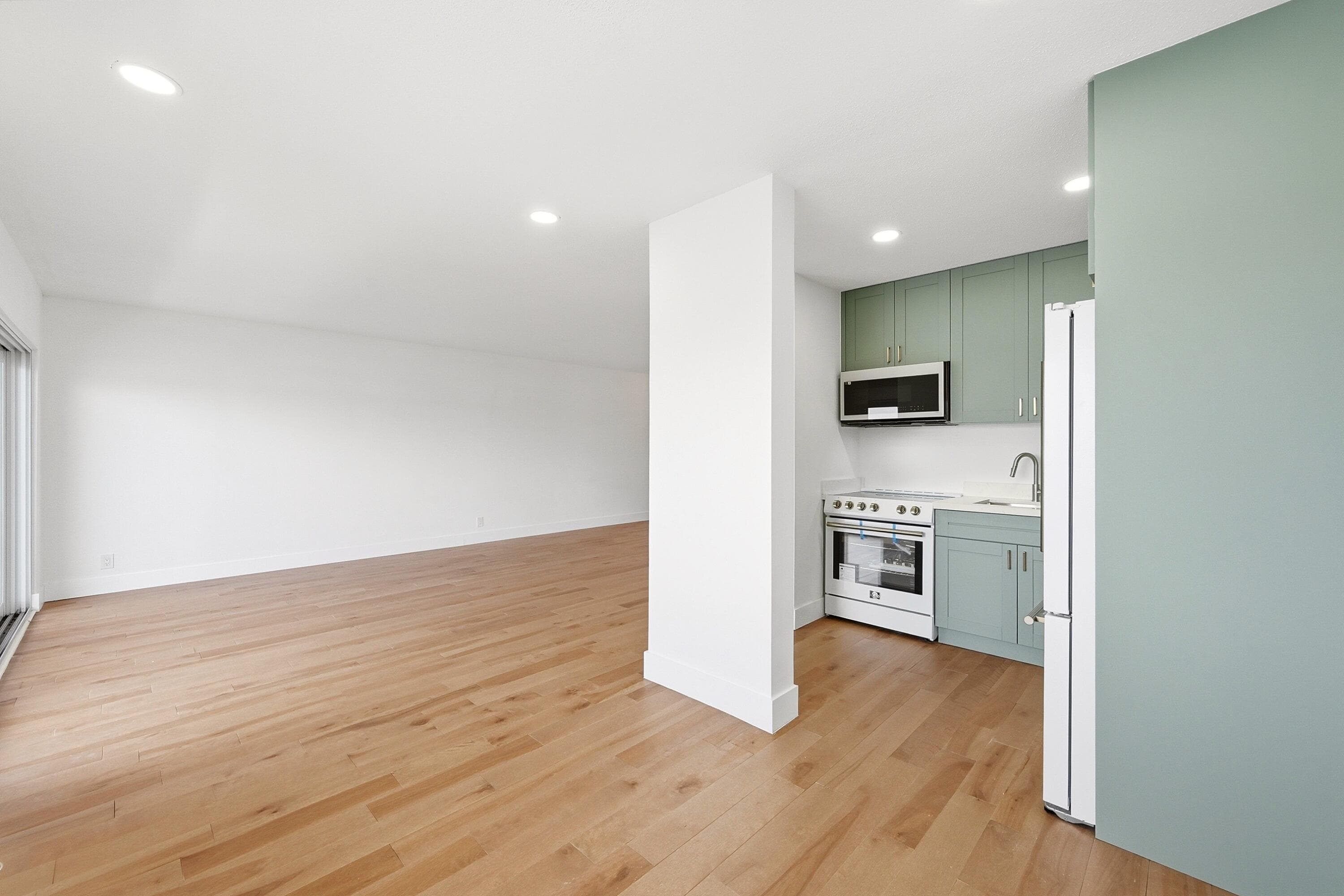 1201 S Riverside Drive 306, Pompano Beach, FL 33062 — photo 13 of 53