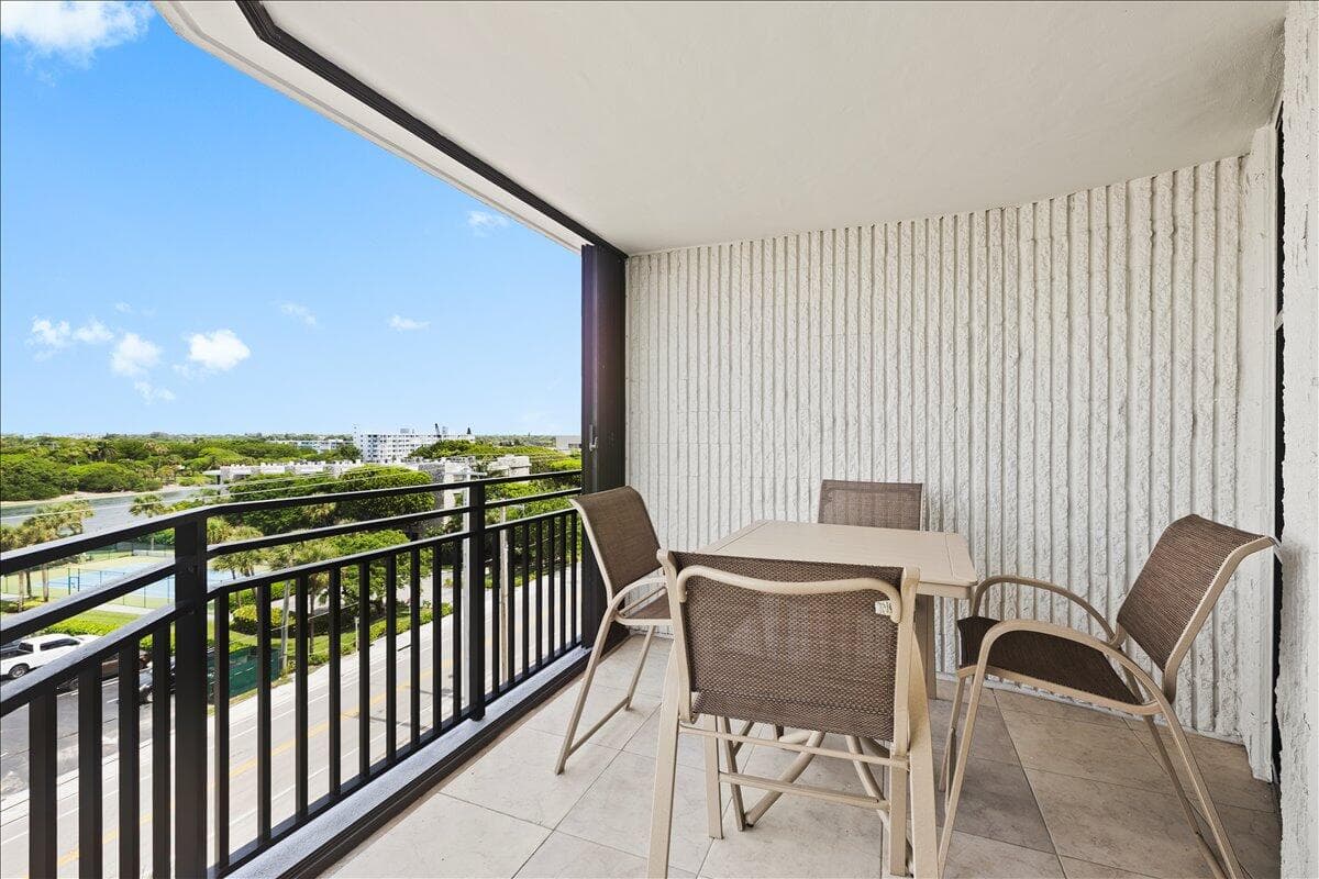 1167 Hillsboro Mile 509, Hillsboro Beach, FL 33062 — photo 13 of 44
