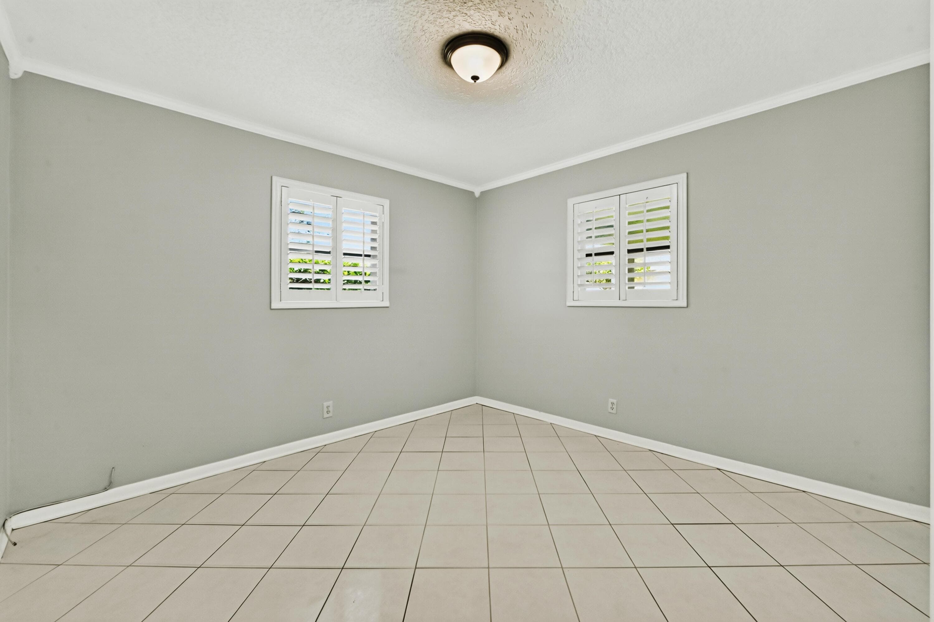 313 Poe Drive, Palm Springs, FL 33461 — photo 20 of 36
