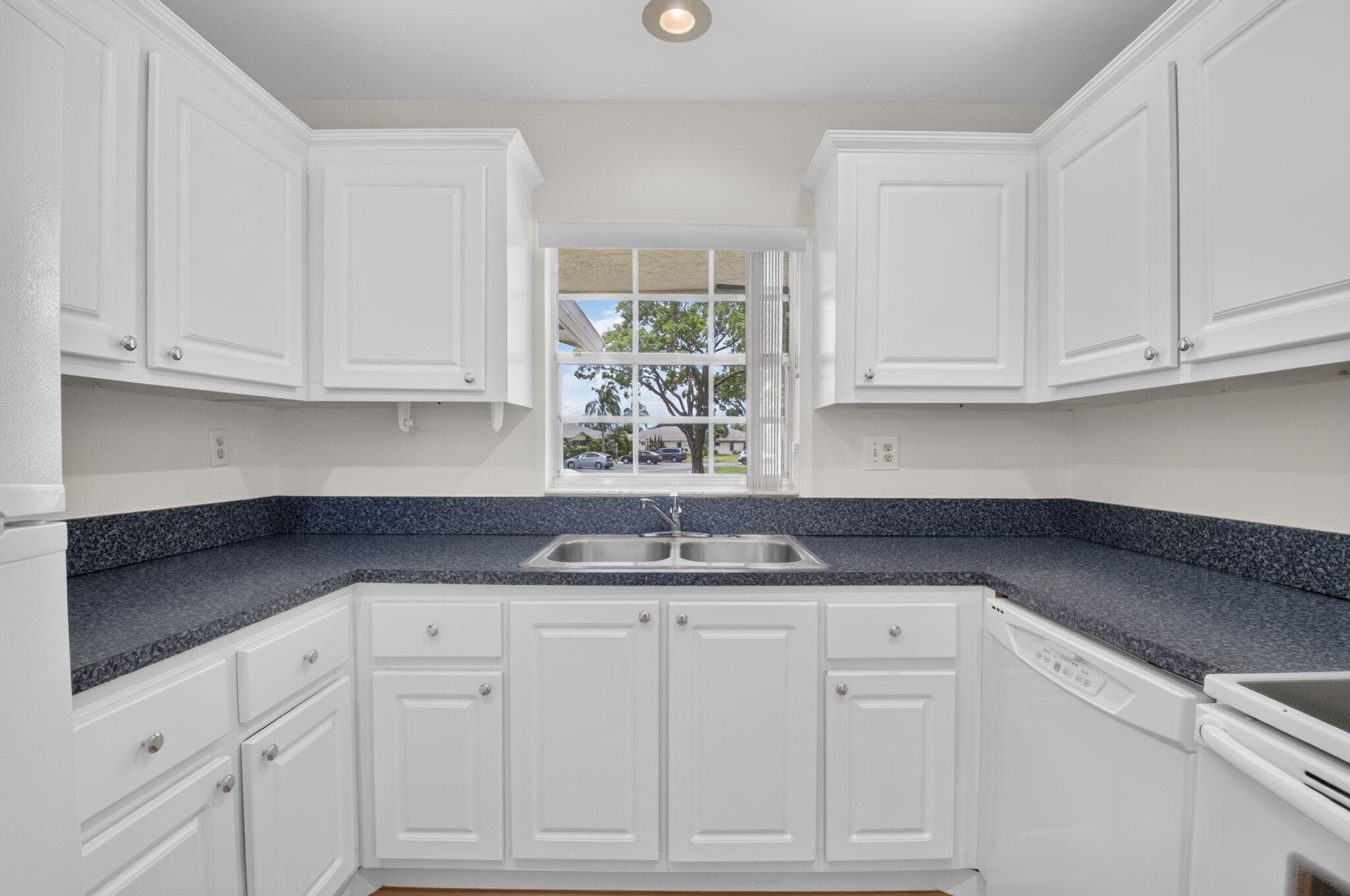 5114 Lakefront Boulevard, Delray Beach, FL 33484 — photo 17 of 47