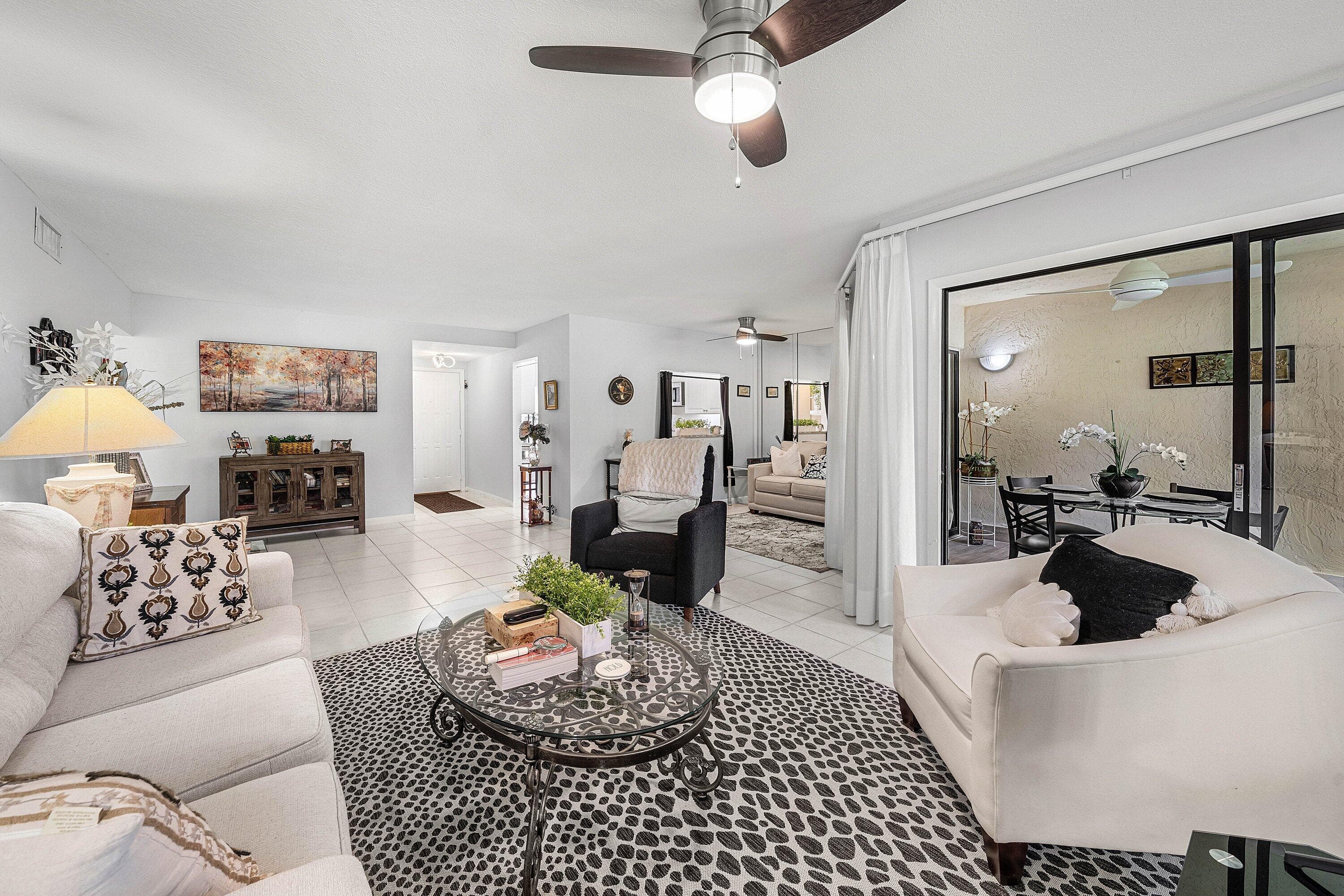 3315 Lucerne Park Drive, Greenacres, FL 33467 — photo 12 of 37