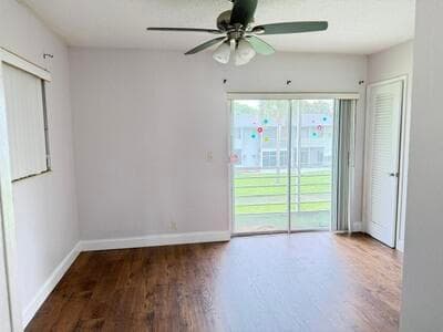 21 Waltham A, West Palm Beach, FL 33417 — photo 14 of 22