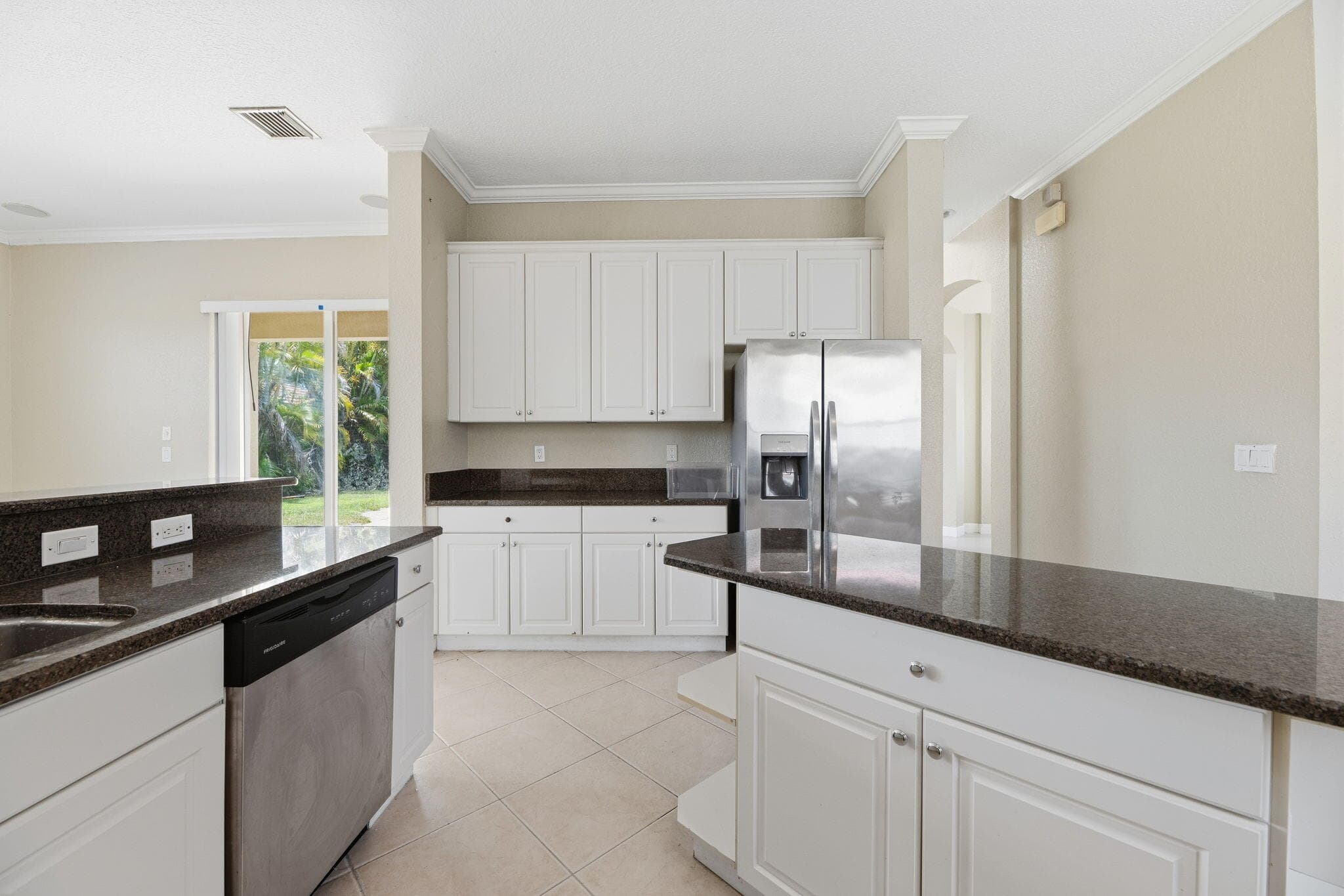 126 Magnolia Way, Jupiter, FL 33469 — photo 14 of 37