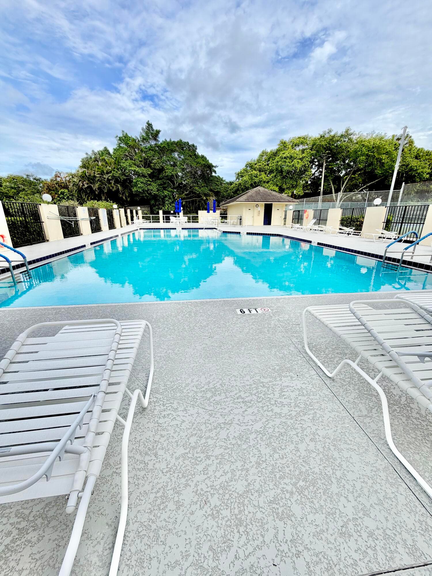 511 5th Terrace, Palm Beach Gardens, FL 33418 — photo 17 of 21