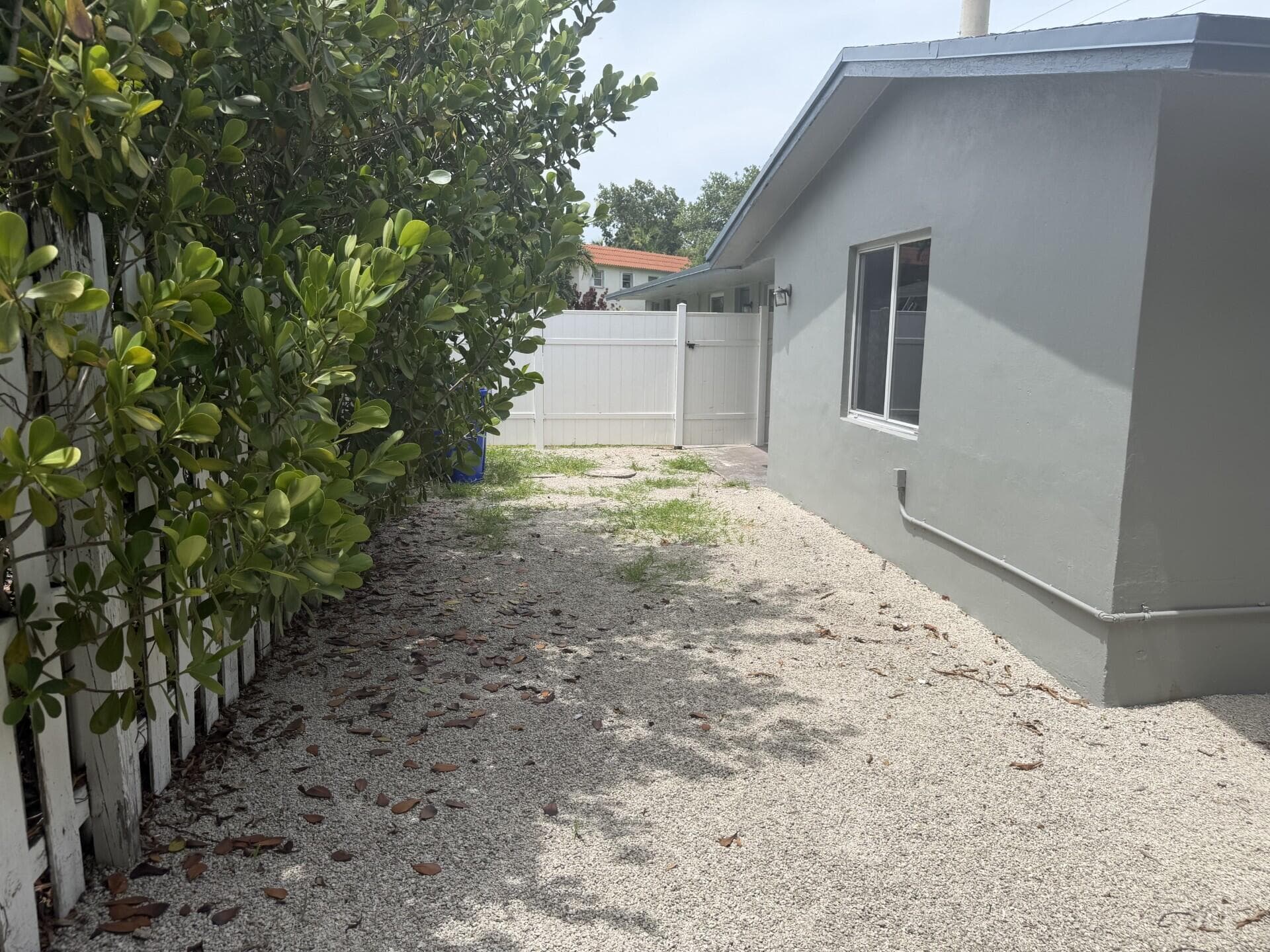 1126 NE 16th Place 3, Fort Lauderdale, FL 33305 — photo 15 of 17