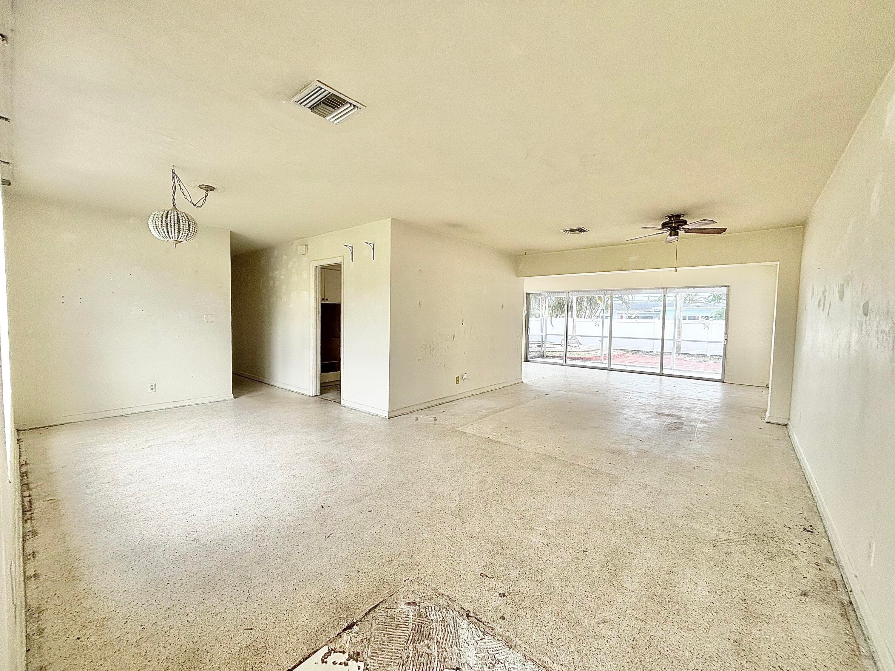 470 NE 45th Street, Boca Raton, FL 33431 — photo 9 of 26