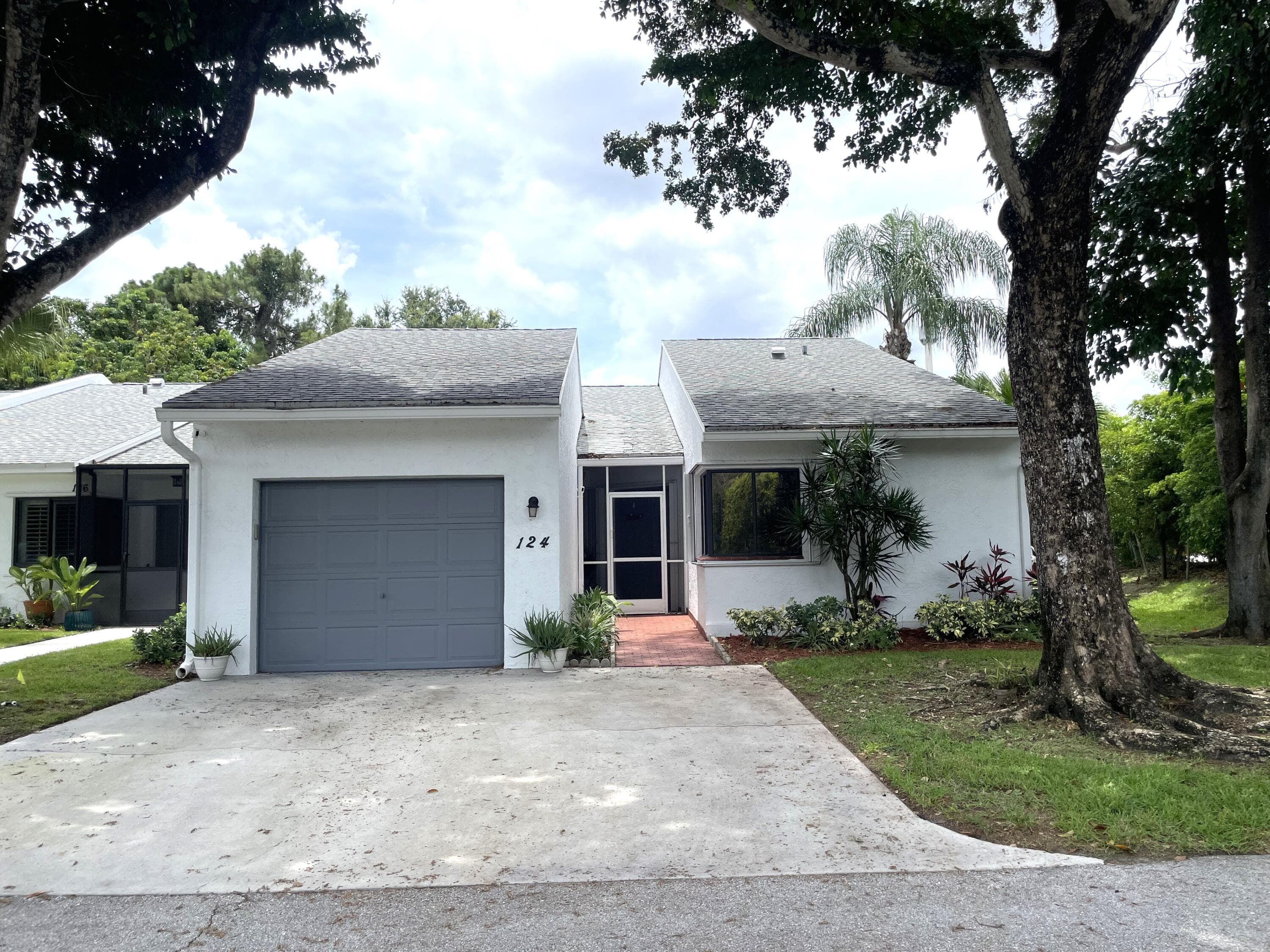 124 Sandy Lane, Royal Palm Beach, FL 33411 — photo