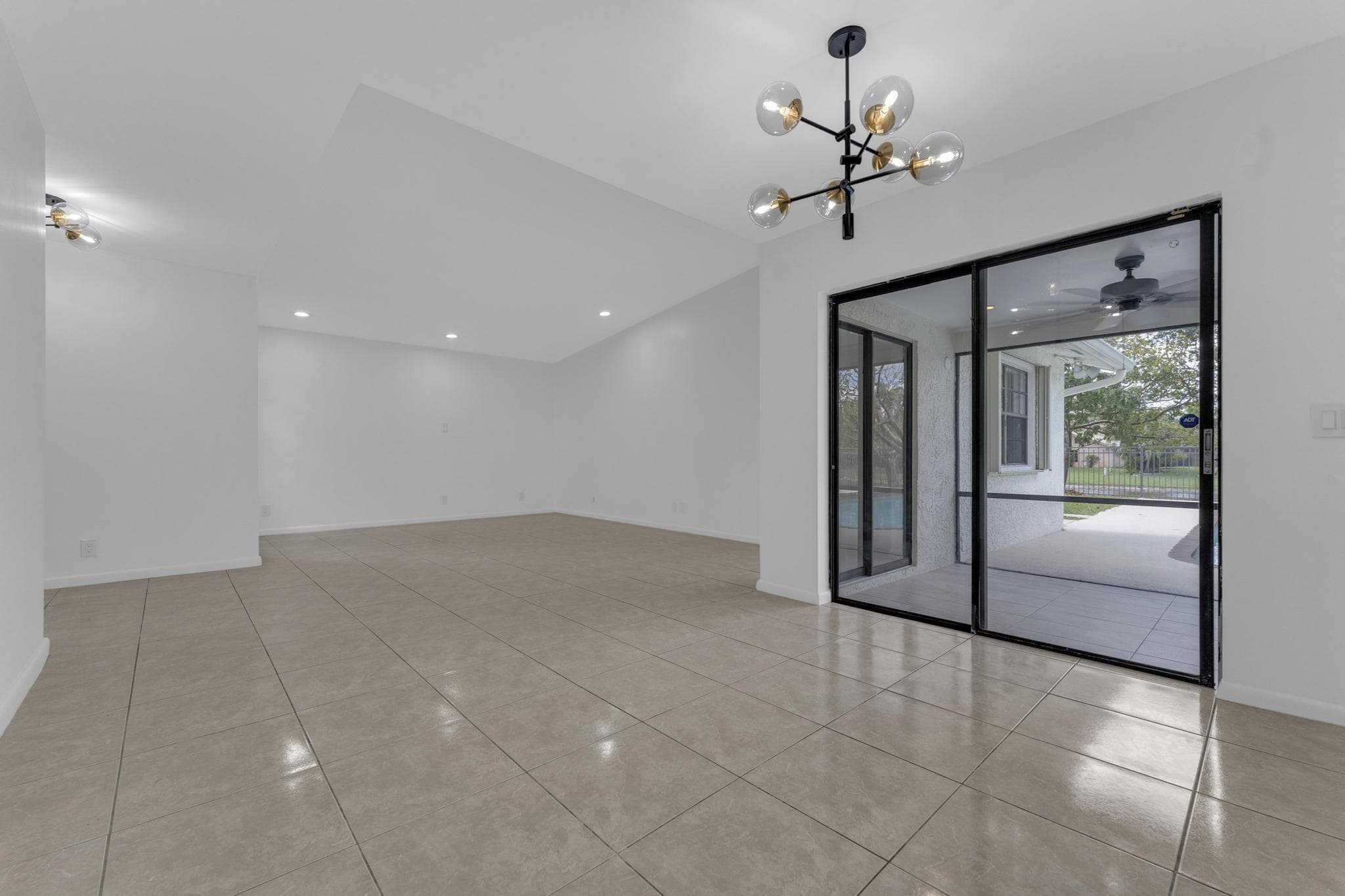 10084 Camelback Lane, Boca Raton, FL 33498 — photo 3 of 18