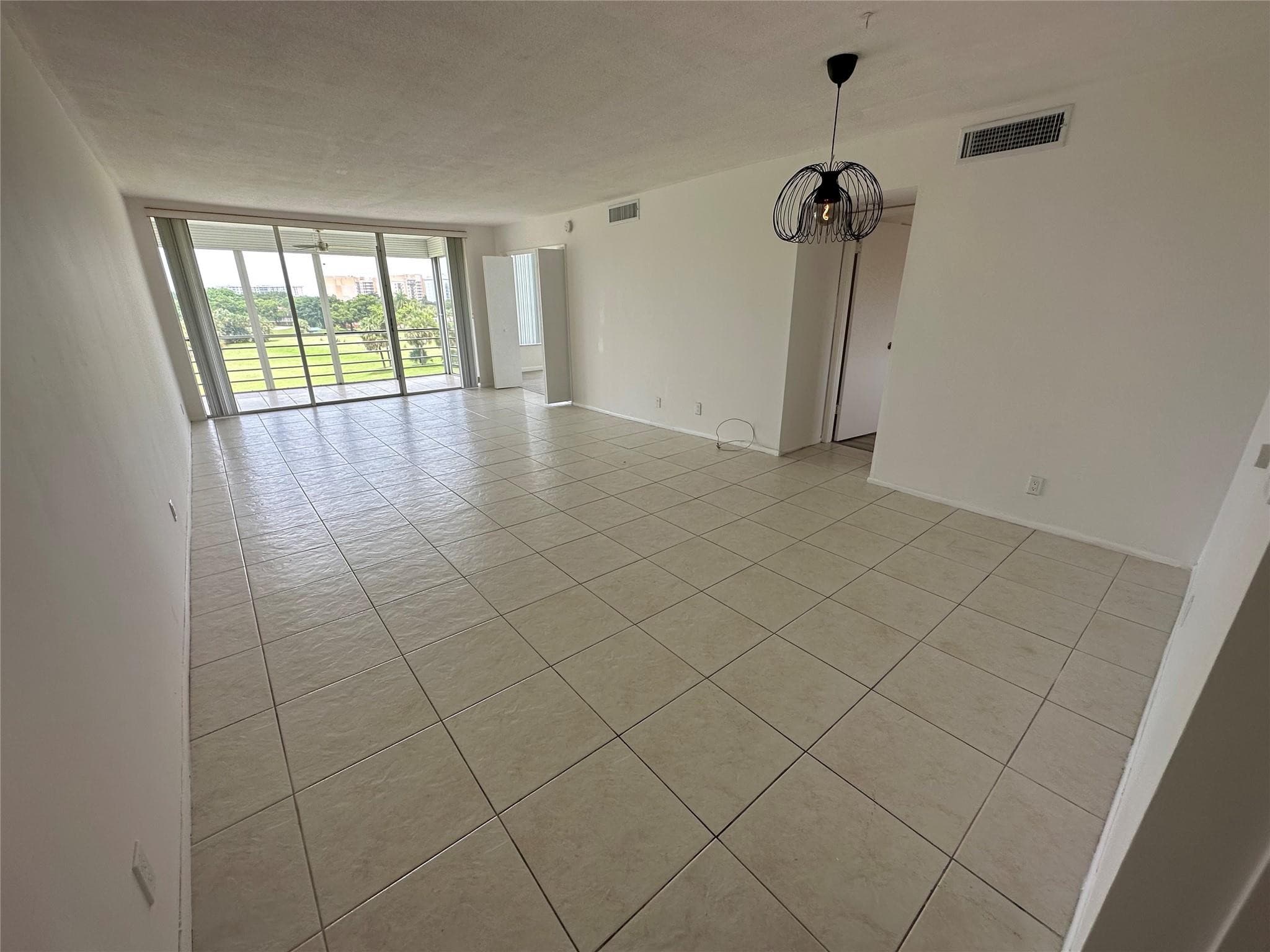 2651 S Course Drive 503, Pompano Beach, FL 33069 — photo 3 of 33