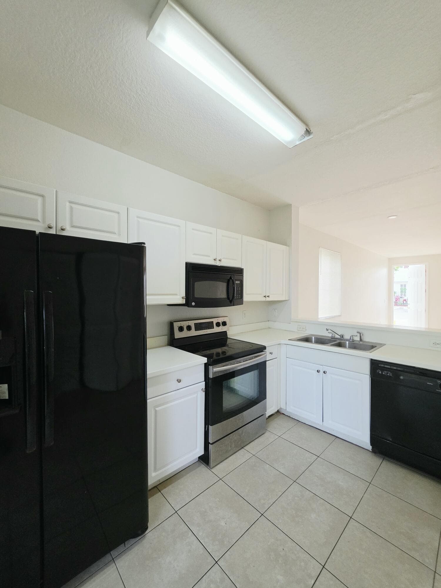4154 Napoli Lake Drive, Riviera Beach, FL 33410 — photo 4 of 18
