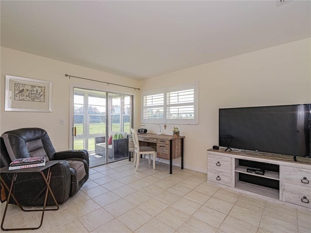 55 Woodland Drive 206, Vero Beach, FL 32962 — photo 15 of 36
