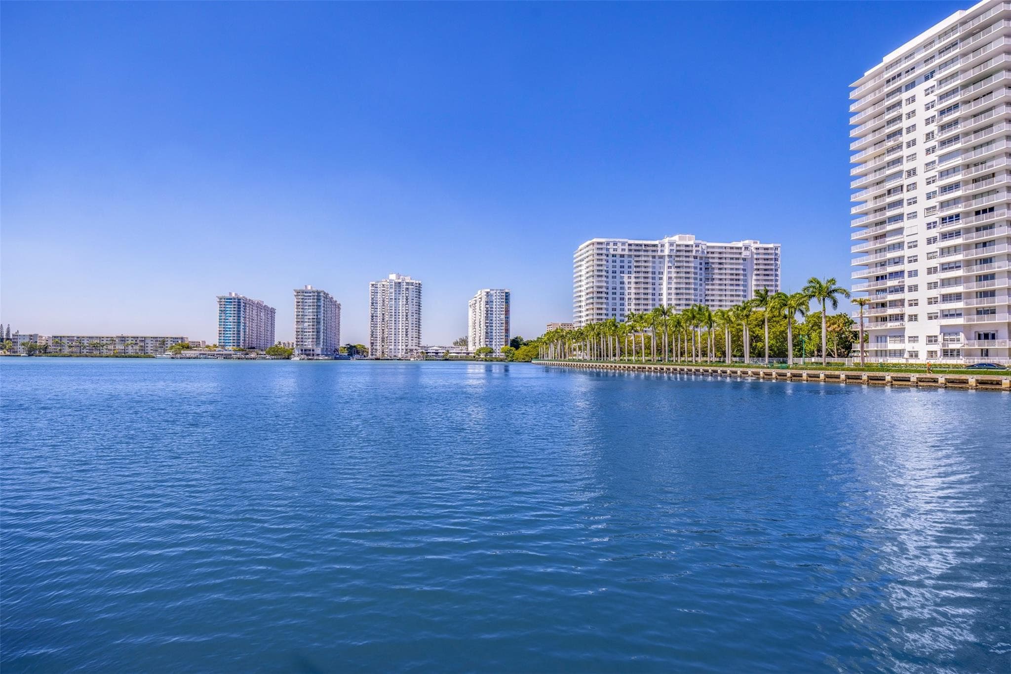 18181 NE 31st Court 804, Aventura, FL 33160 — photo