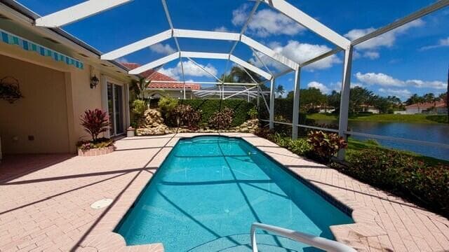 7240 Deer Point Lane, West Palm Beach, FL 33411 — photo 3 of 65