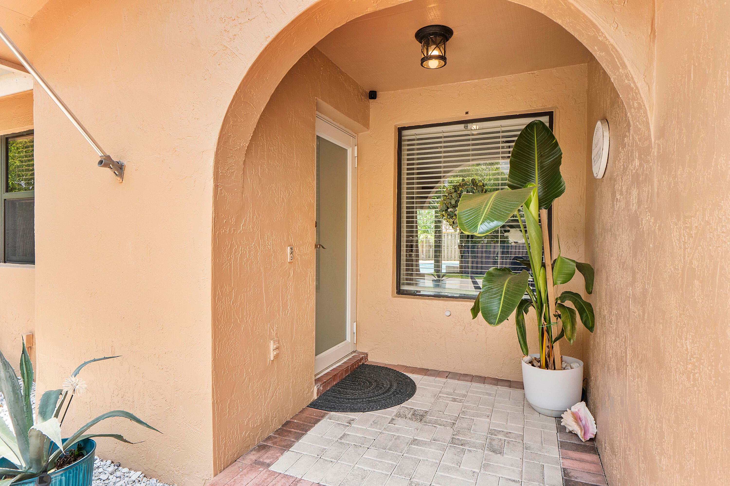 15681 Dover Court, Davie, FL 33331 — photo 2 of 30