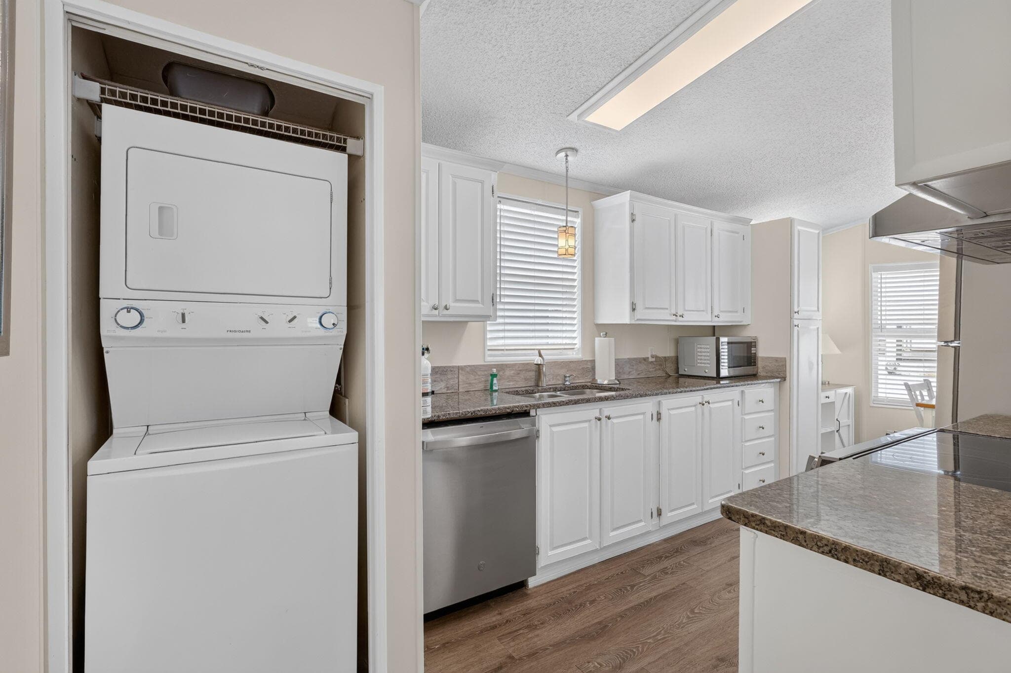 351 Nettles Boulevard, Jensen Beach, FL 34957 — photo 6 of 41