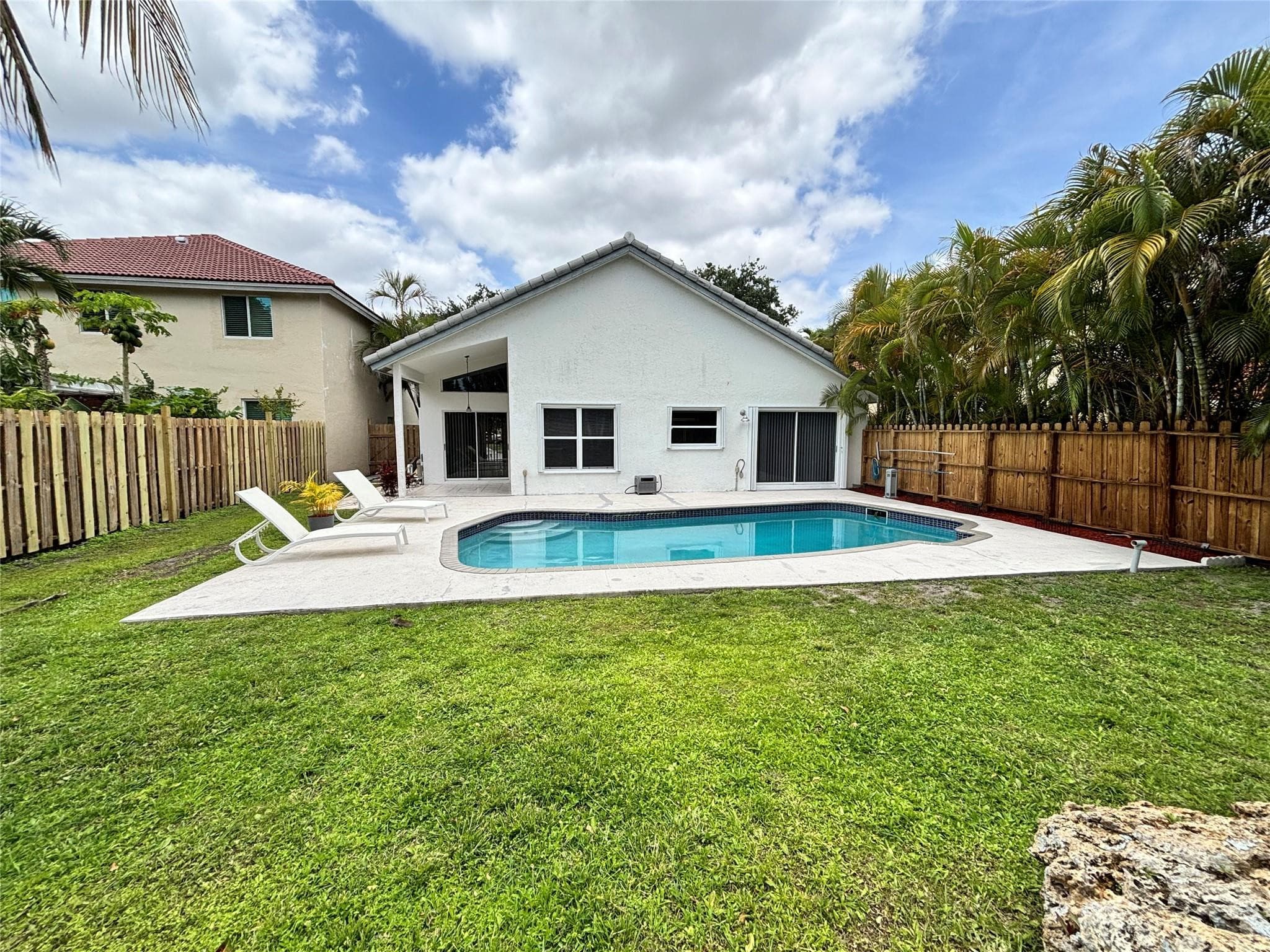 2990 NW 68th Avenue, Margate, FL 33063 — photo
