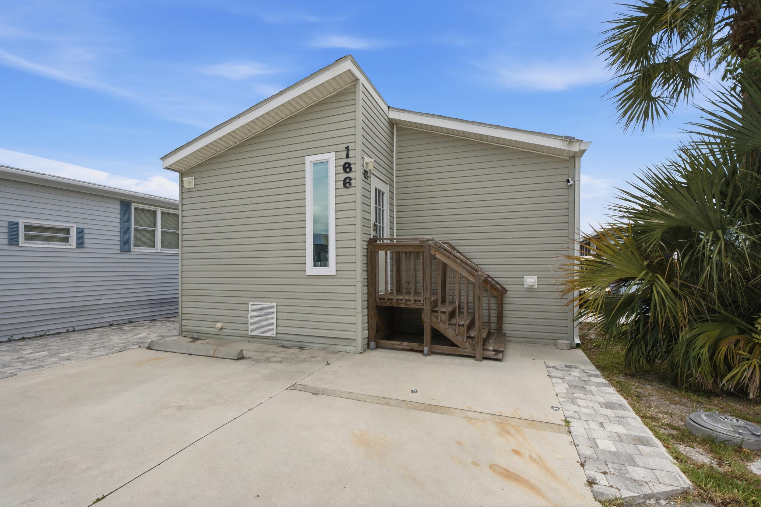 166 Nettles Boulevard, Jensen Beach, FL 34957 — photo
