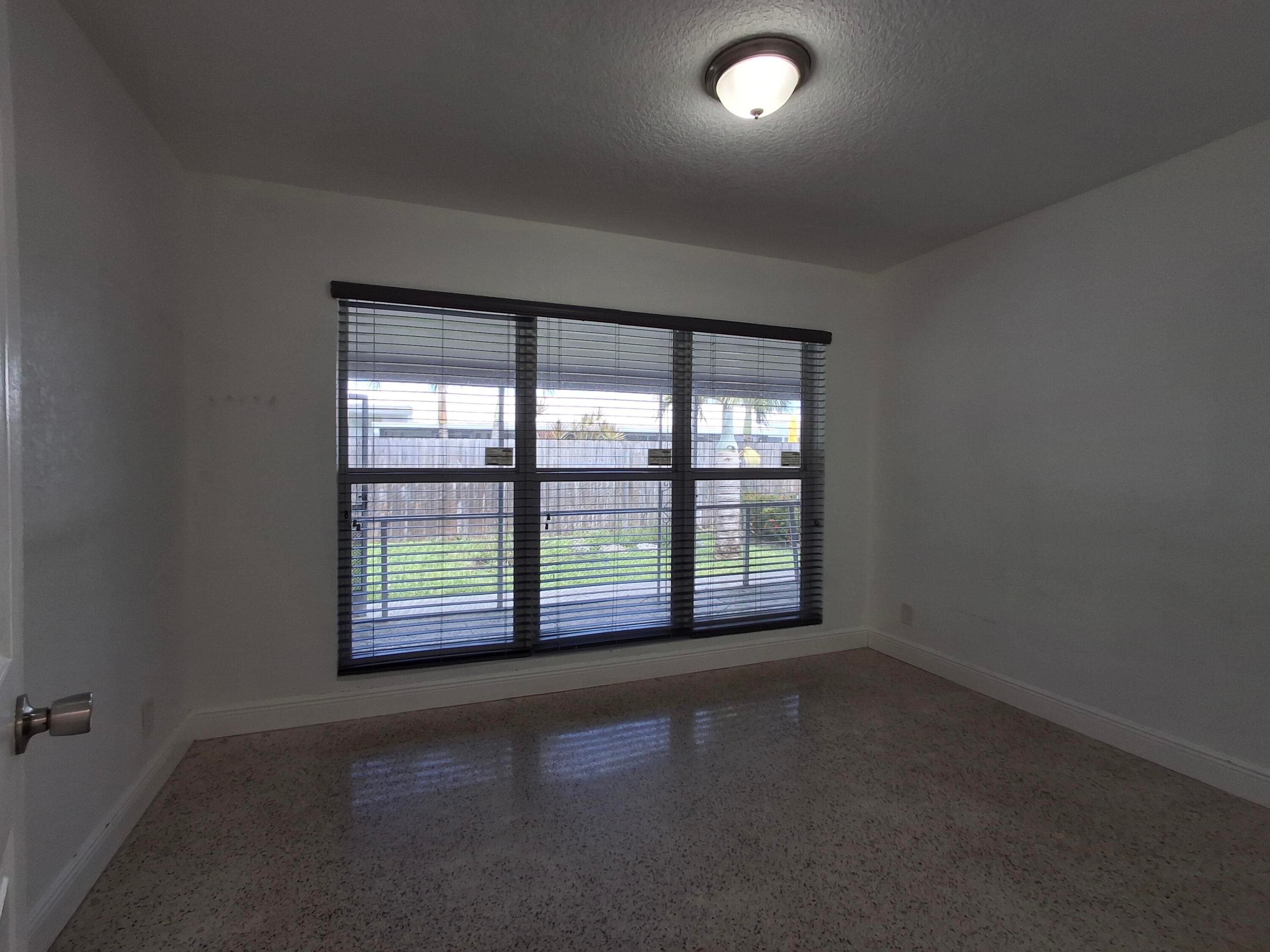 1624 NE 25th Street 1624, Wilton Manors, FL 33305 — photo 16 of 20