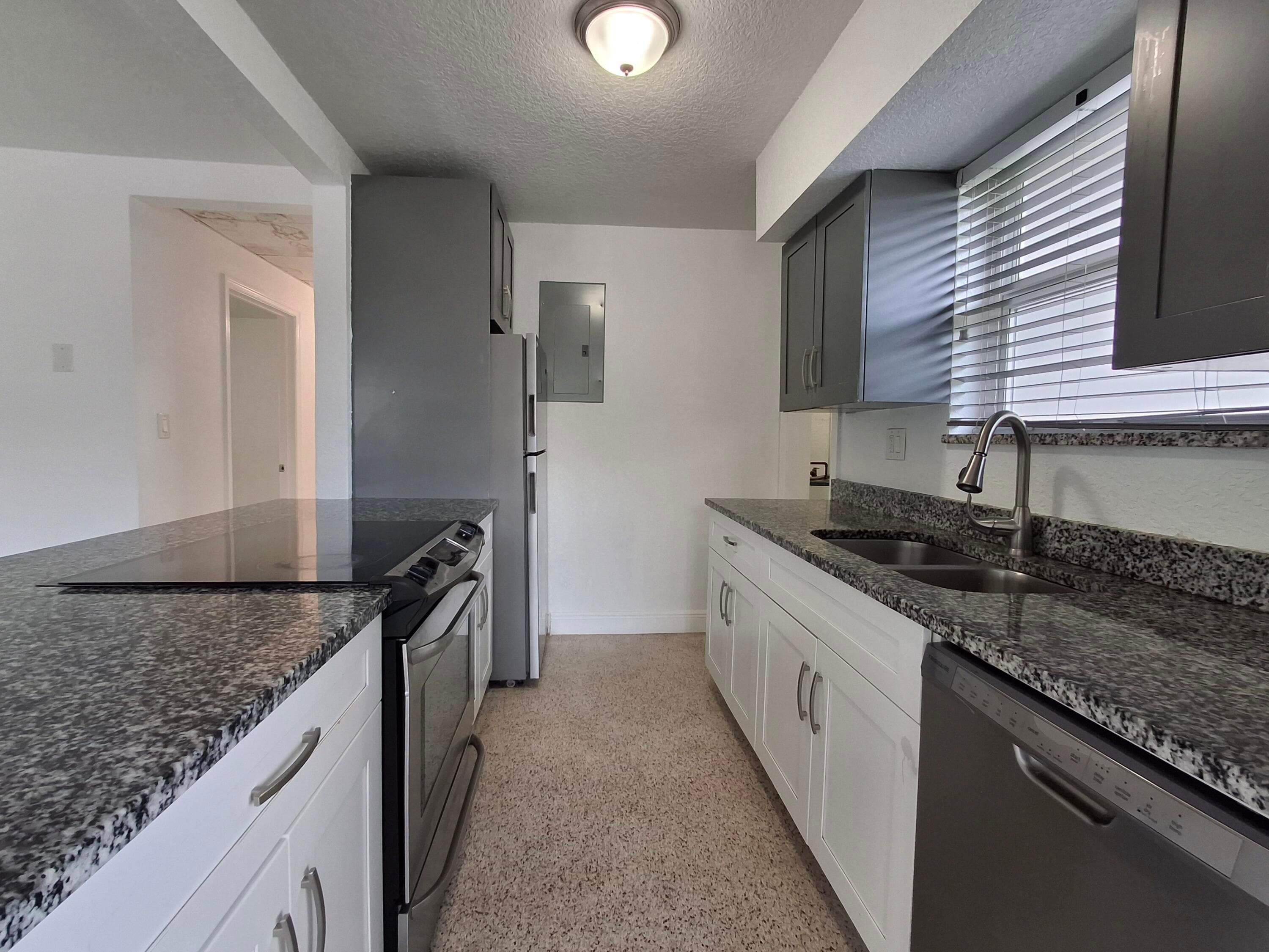 1624 NE 25th Street 1624, Wilton Manors, FL 33305 — photo 7 of 20