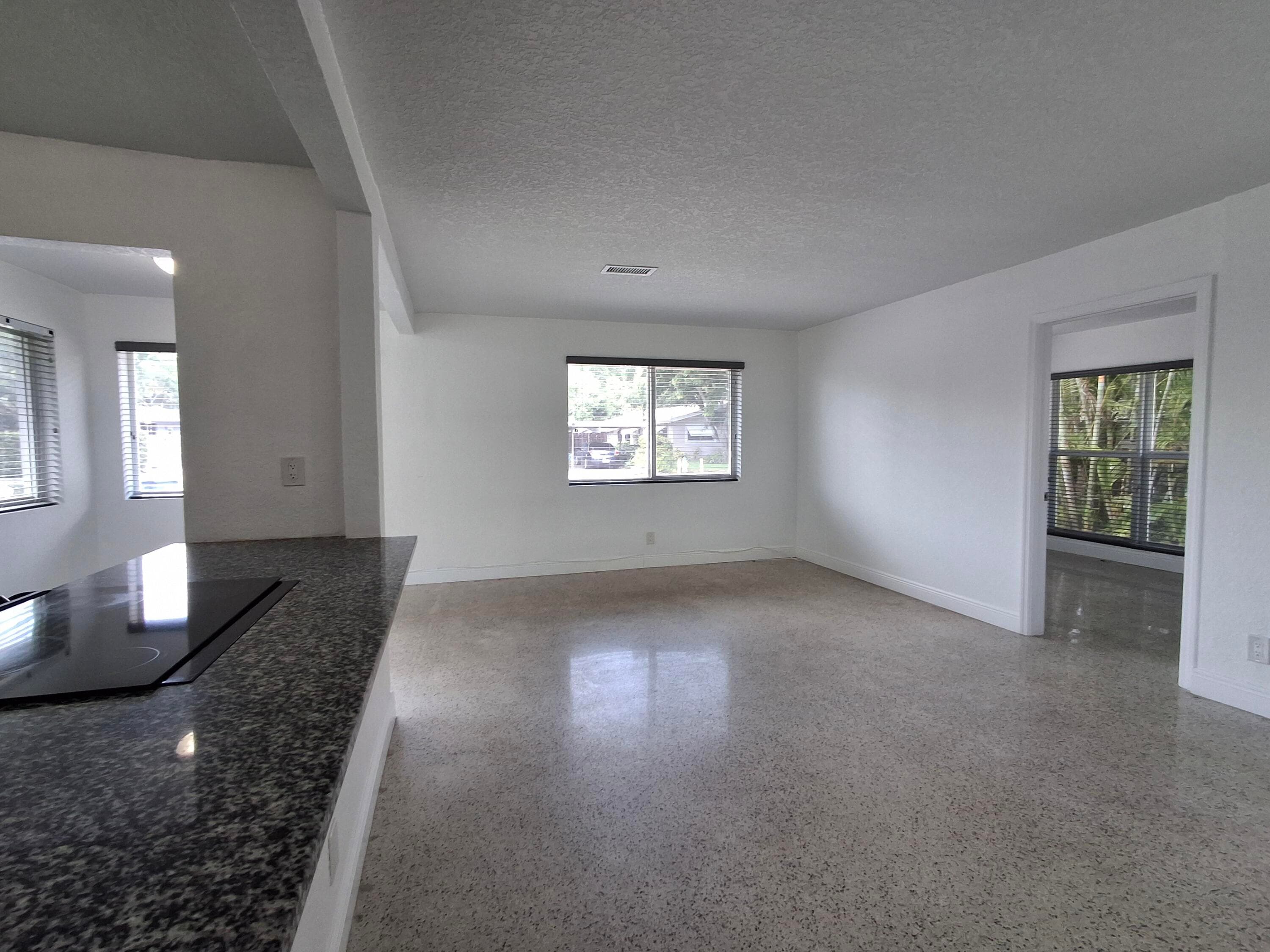 1624 NE 25th Street 1624, Wilton Manors, FL 33305 — photo 5 of 20