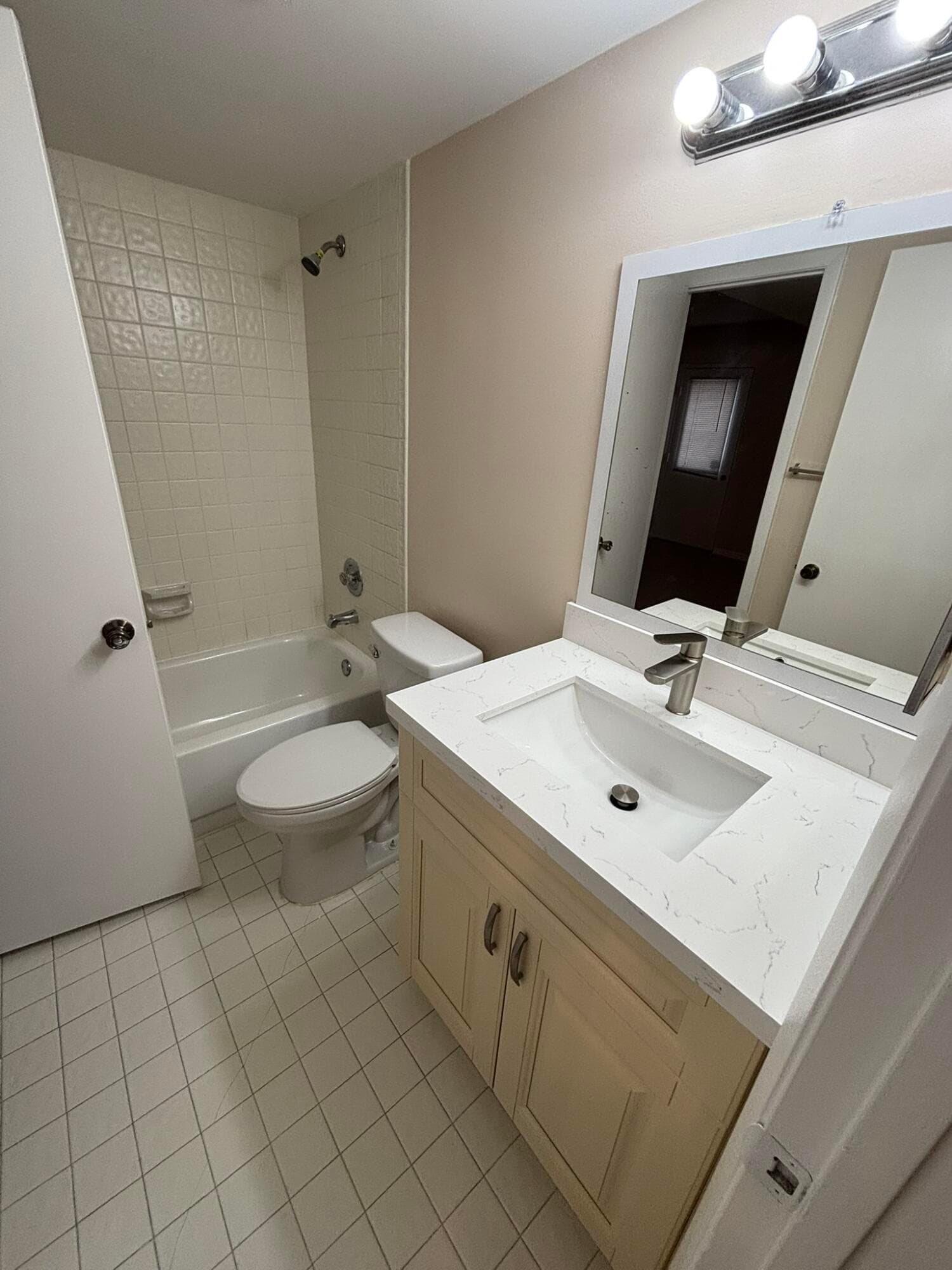 9833 Westview Drive 822, Coral Springs, FL 33076 — photo 4 of 14