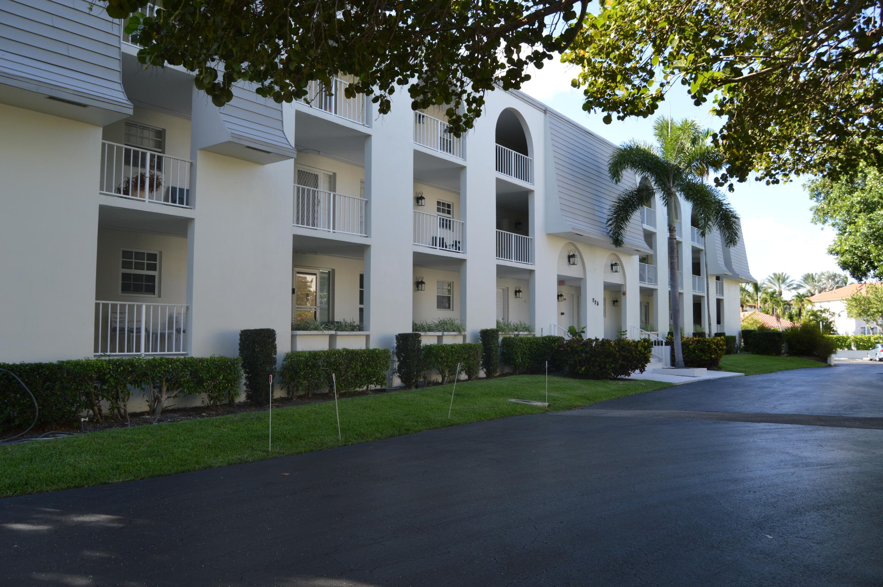 775 Jeffery Street 5-303, Boca Raton, FL 33487 — photo 1 of 33