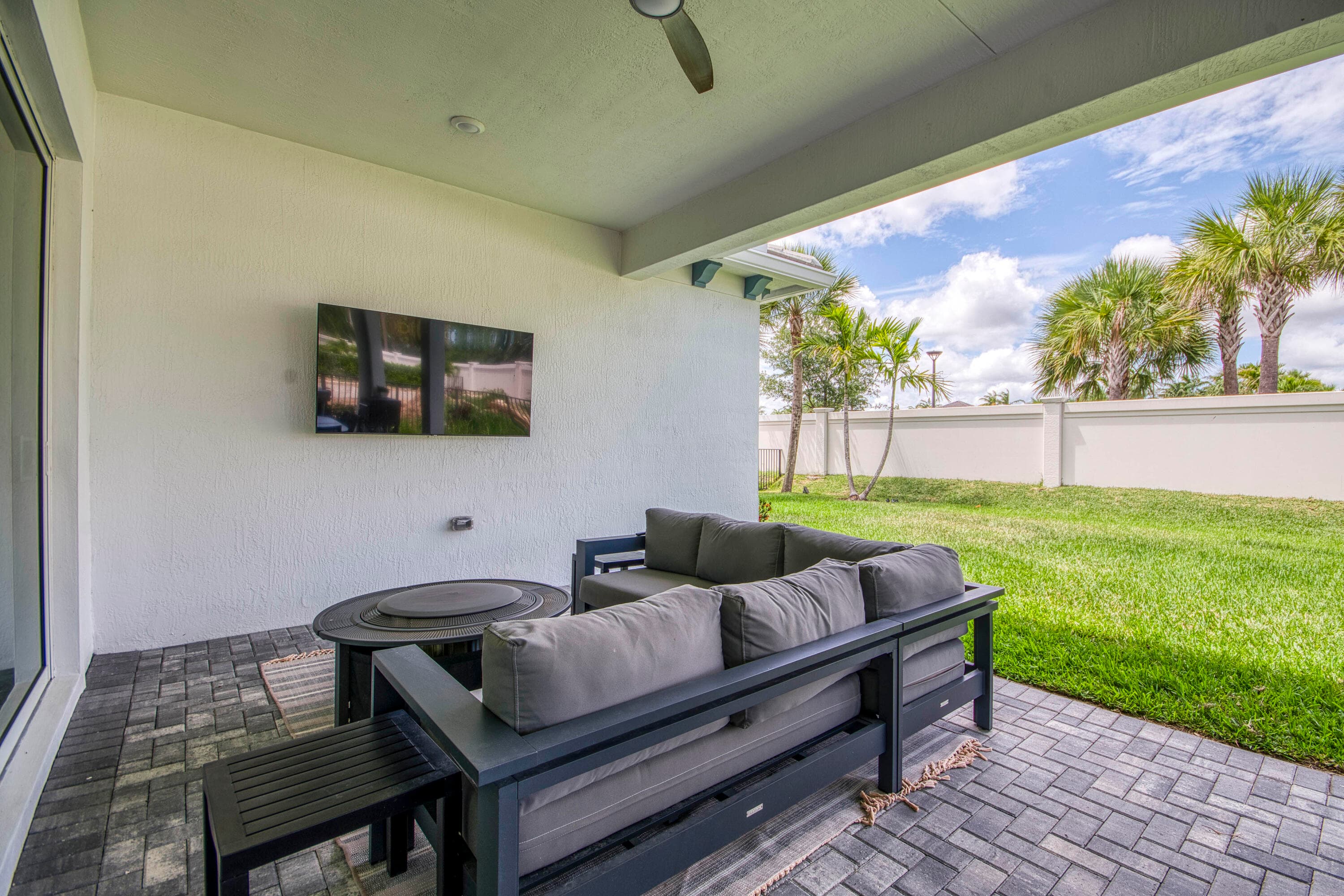 12104 Waterstone Circle, Palm Beach Gardens, FL 33412 — photo 24 of 30