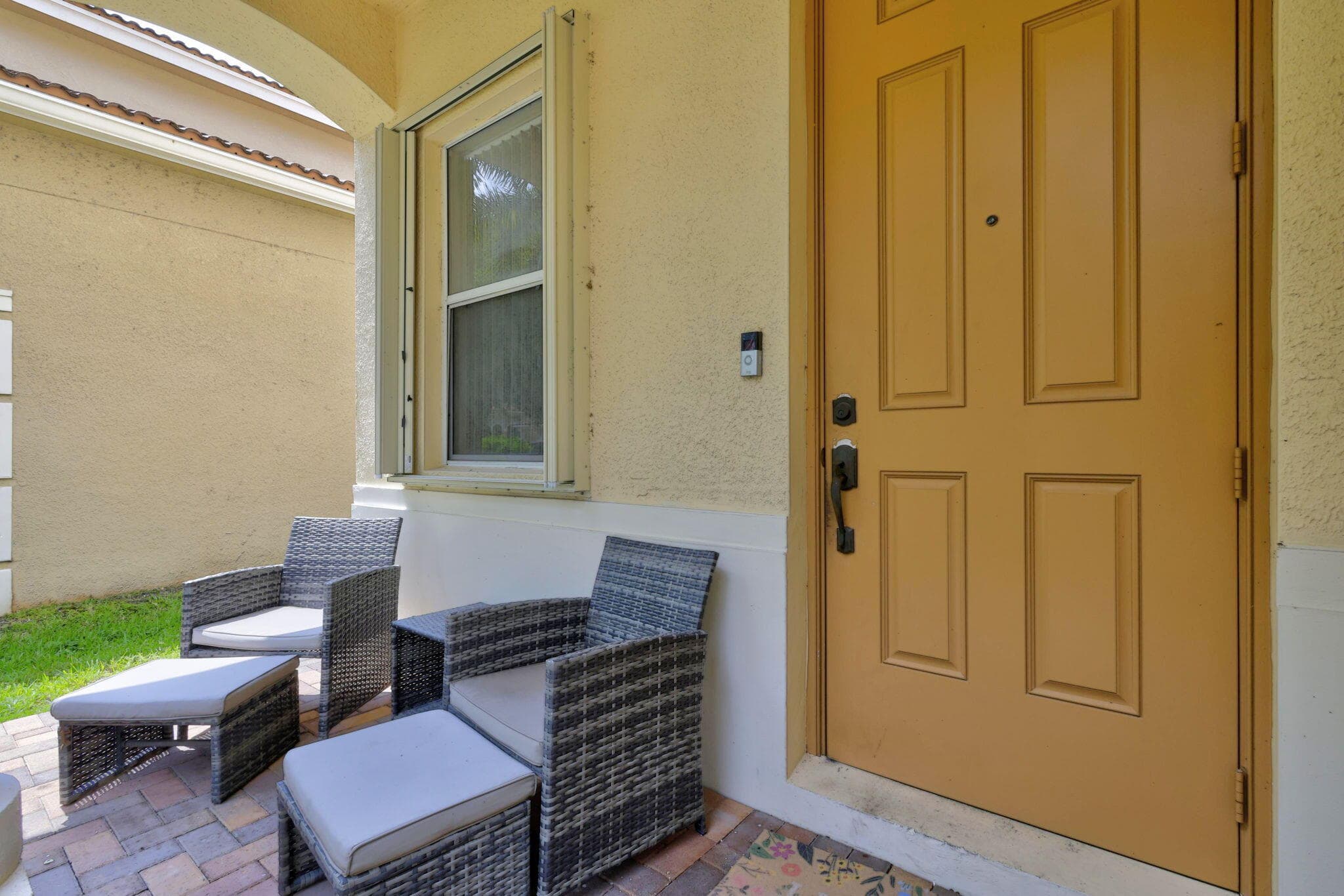 241 Gazetta Way, West Palm Beach, FL 33413 — photo 4 of 55