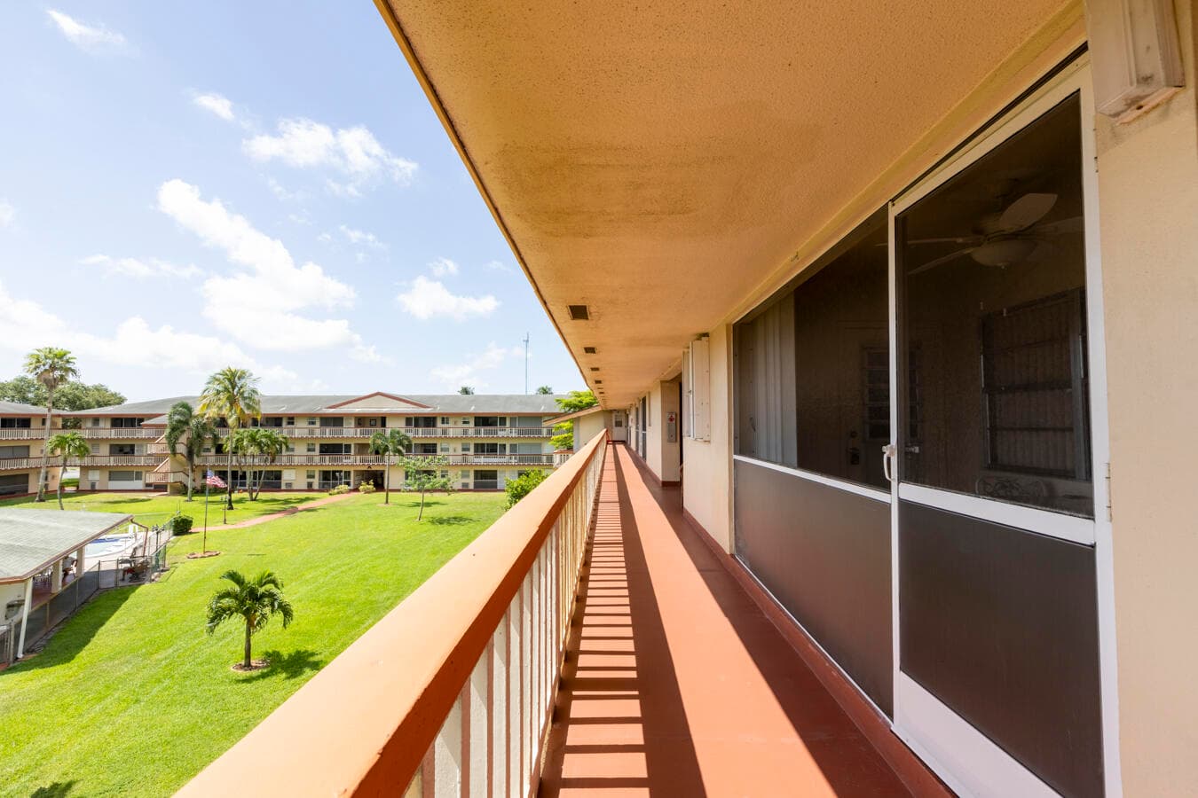 5300 Washington Street Apt D306, Hollywood, FL 33021 — photo 25 of 36
