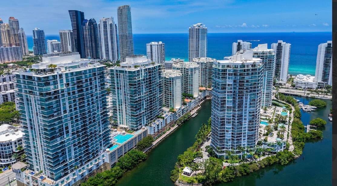 330 Sunny Isles Boulevard 5-2308, Sunny Isles Beach, FL 33160 — photo