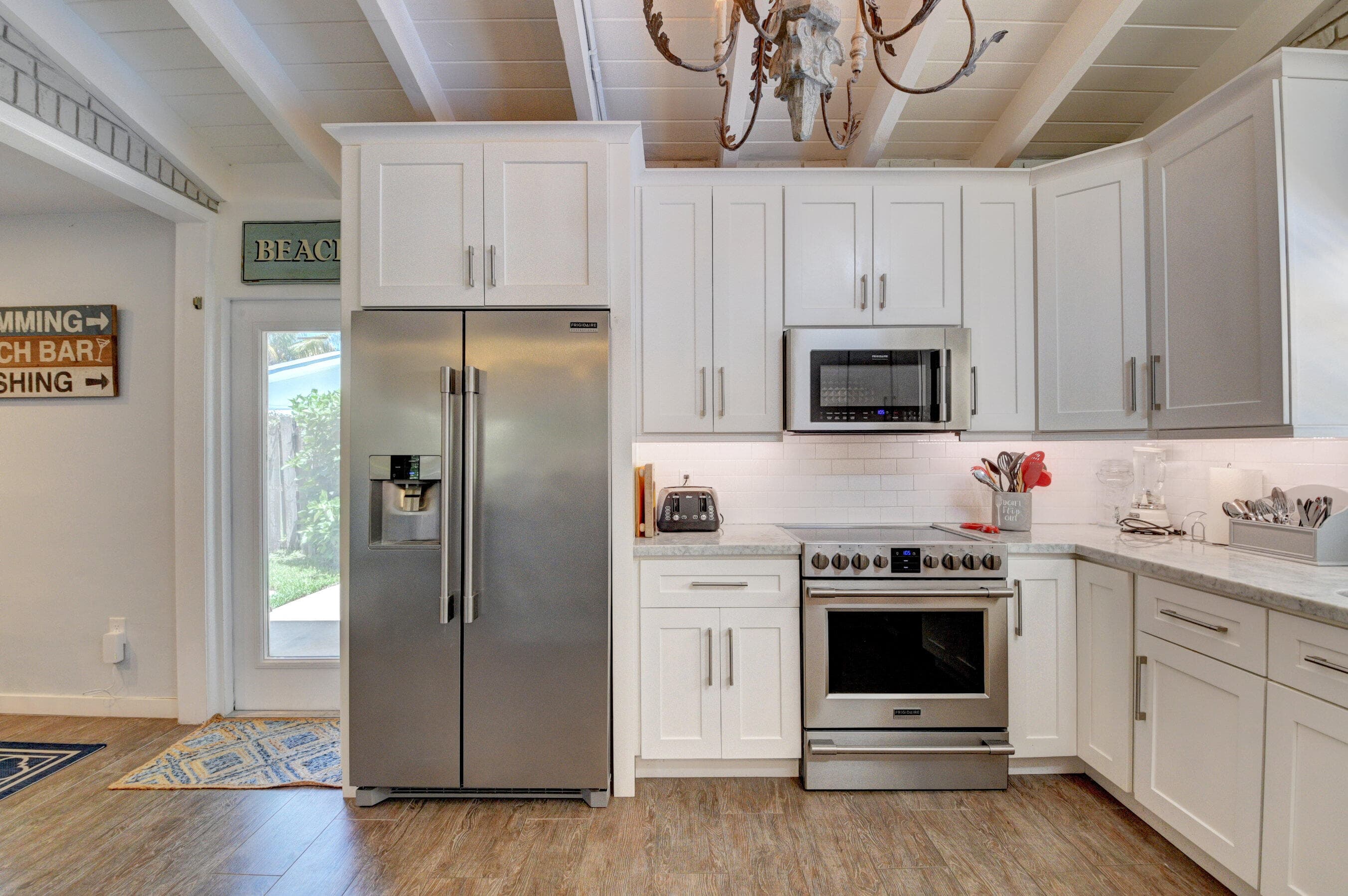521 NW 14th Street, Delray Beach, FL 33444 — photo 13 of 26