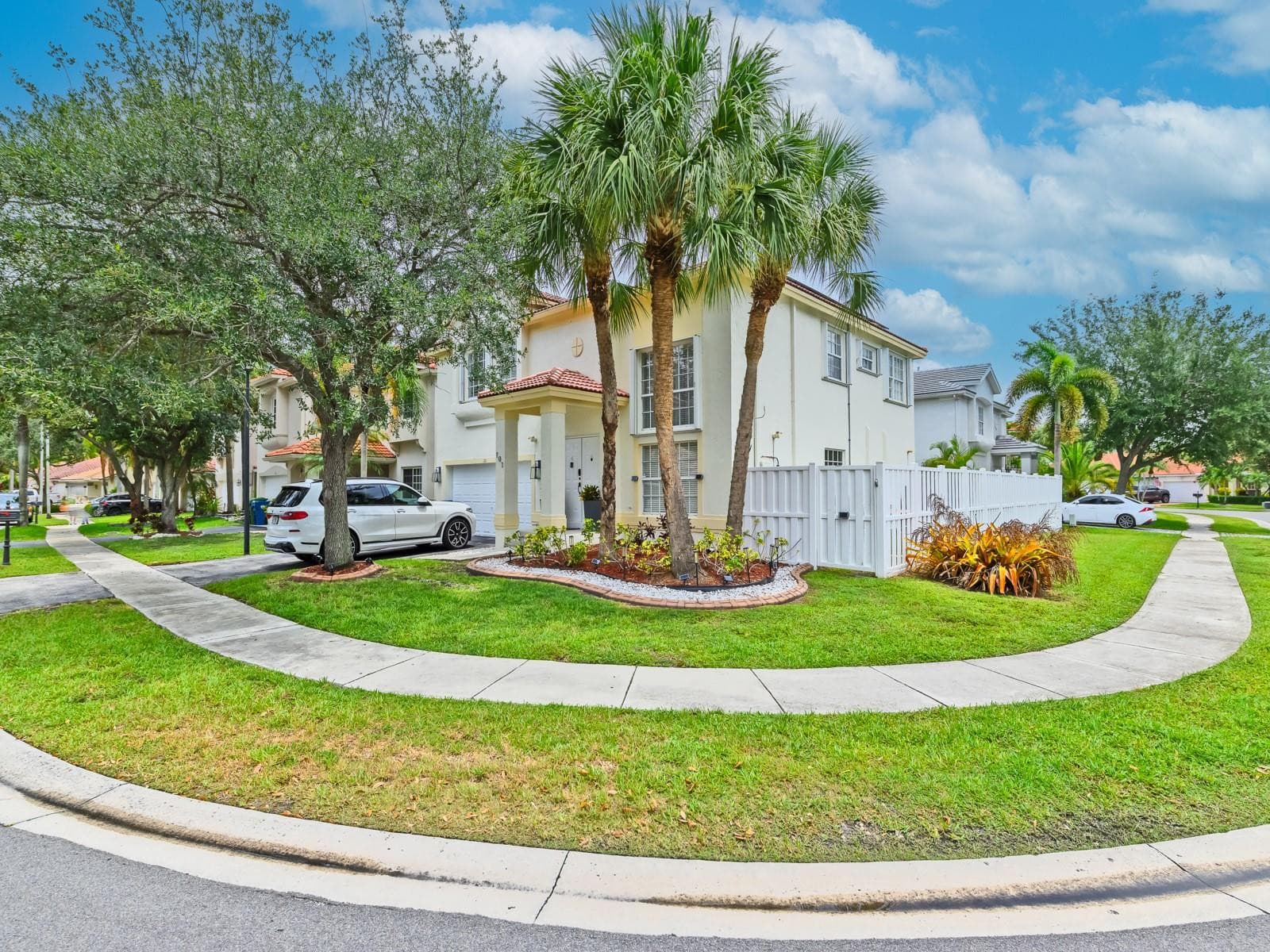 101 Gables Boulevard, Weston, FL 33326 — photo 27 of 33