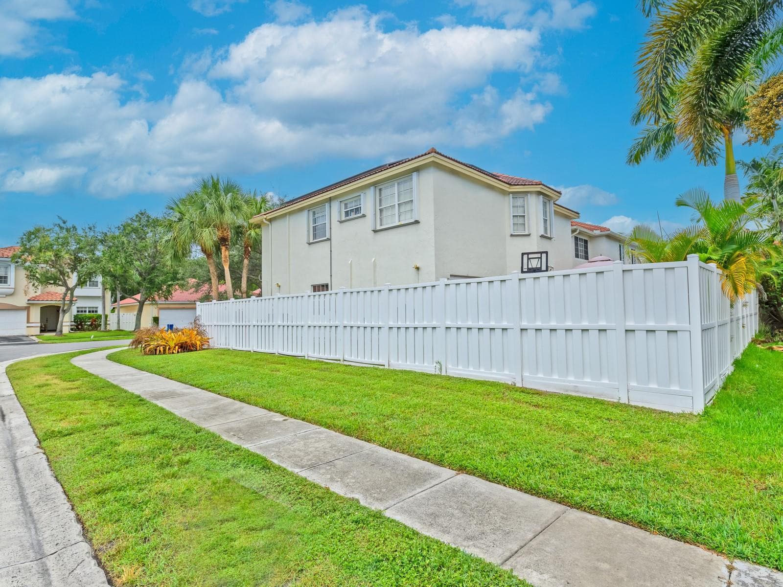 101 Gables Boulevard, Weston, FL 33326 — photo 29 of 33