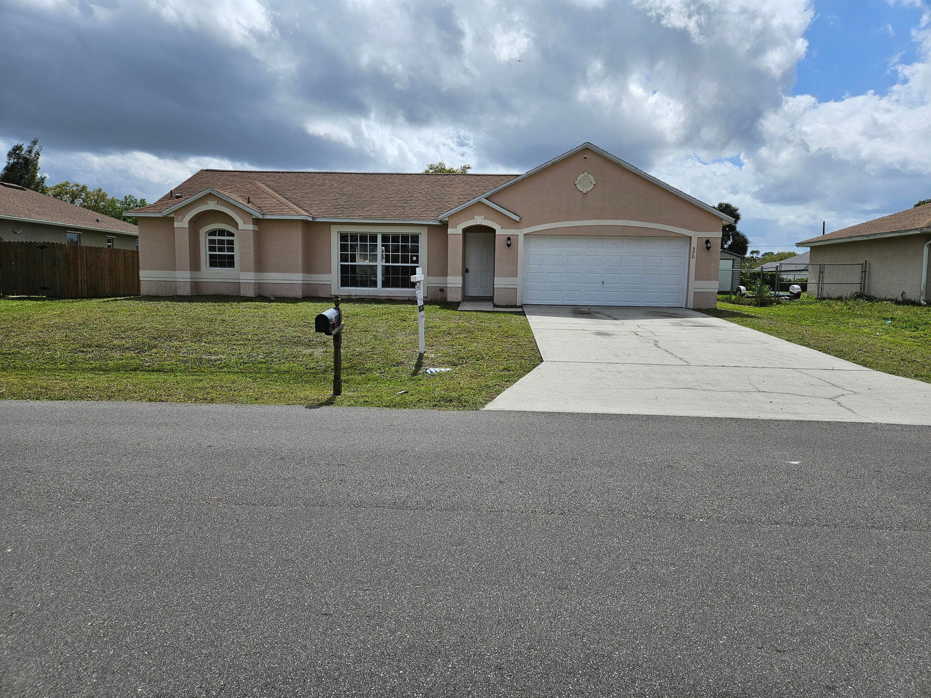 570 Ontario Street NW, Palm Bay, FL 32907 — photo