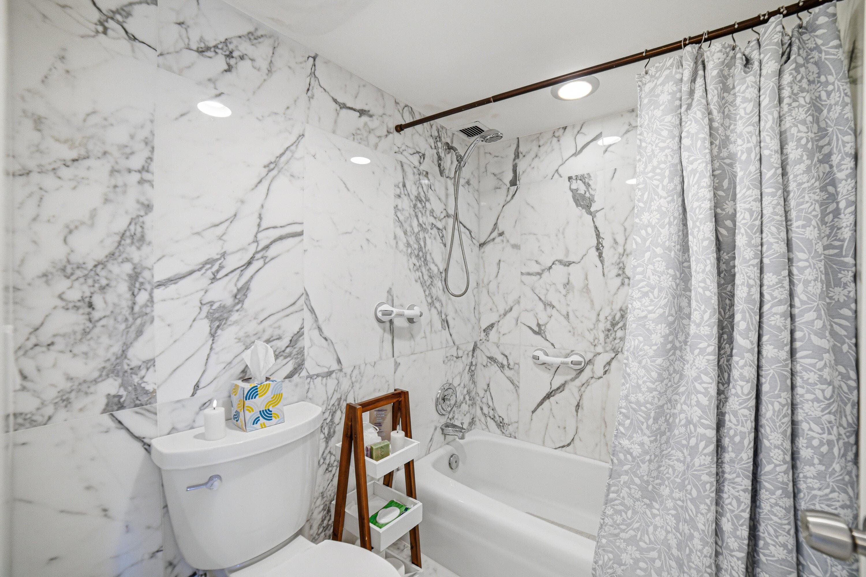 6 Royal Palm Way 211, Boca Raton, FL 33432 — photo 19 of 33