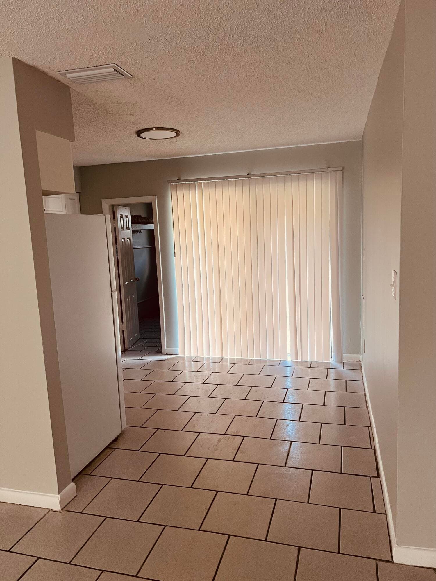 805 Revels Lane 805, Fort Pierce, FL 34982 — photo 4 of 10